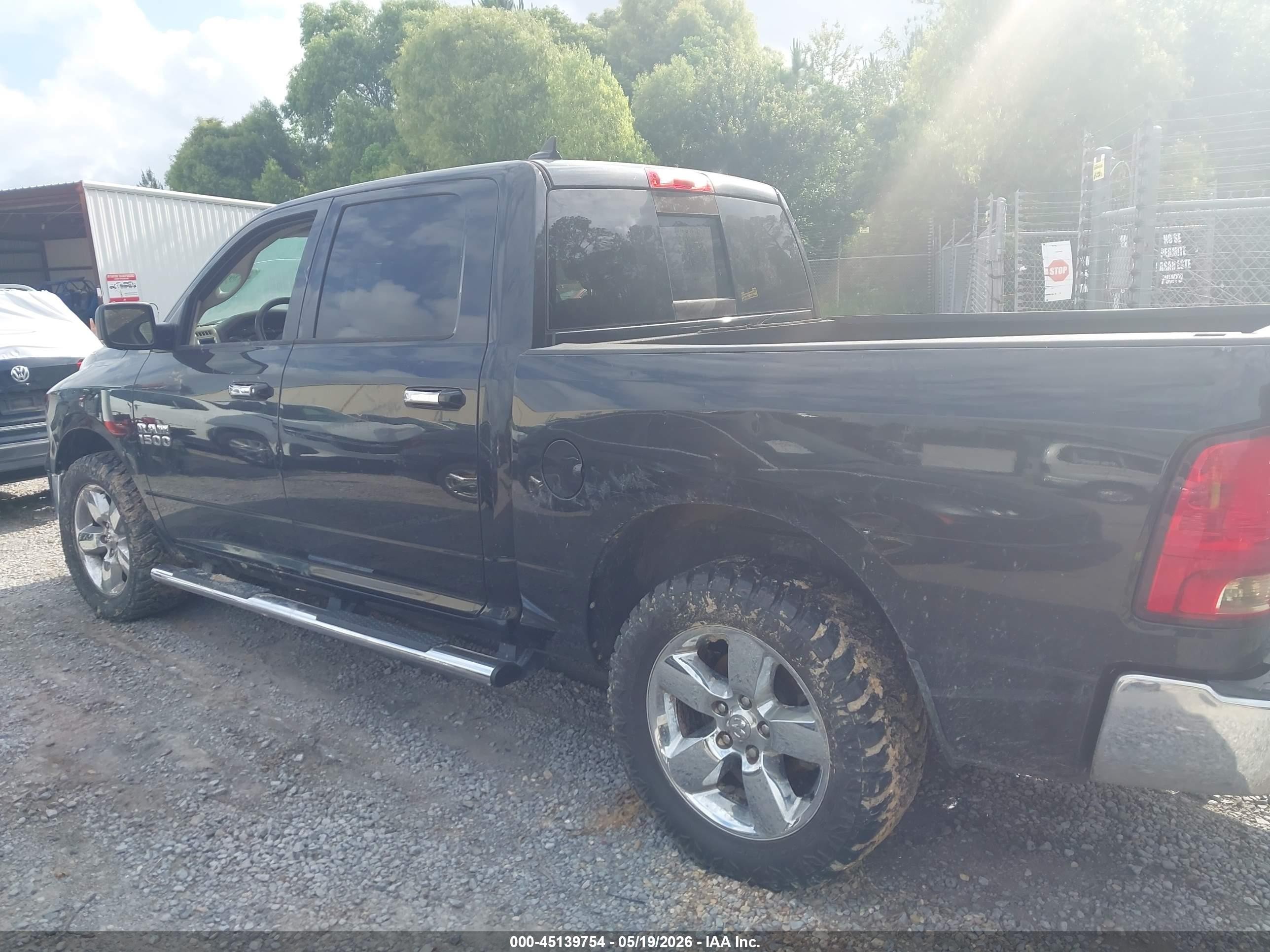 2015 Ram 1500 Big Horn Black vin: 1C6RR7LG0FS672384
