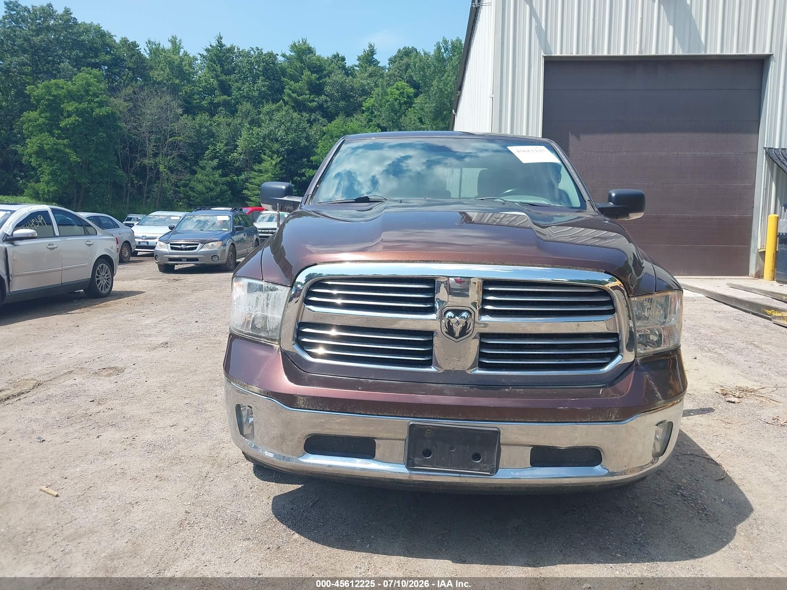 2013 Ram 1500 Slt Maroon vin: 1C6RR7LG1DS698831