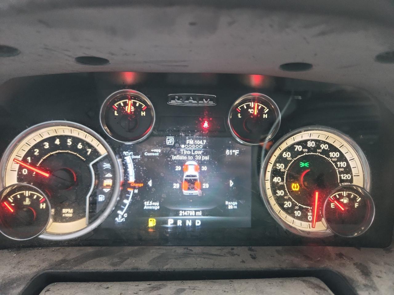2015 Ram 1500 Slt Gray vin: 1C6RR7LG1FS671664 Damage: Warning - Tire Pressure, On, Unacceptable