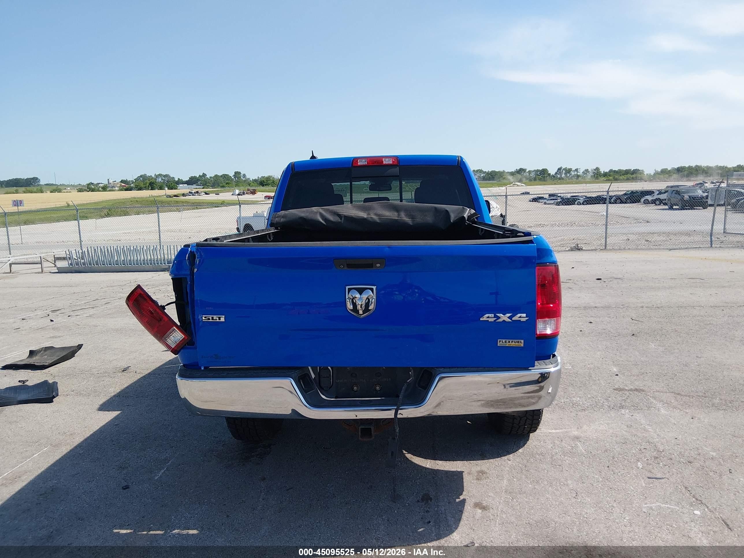 2015 Ram 1500 Slt Blue vin: 1C6RR7LG2FS640472