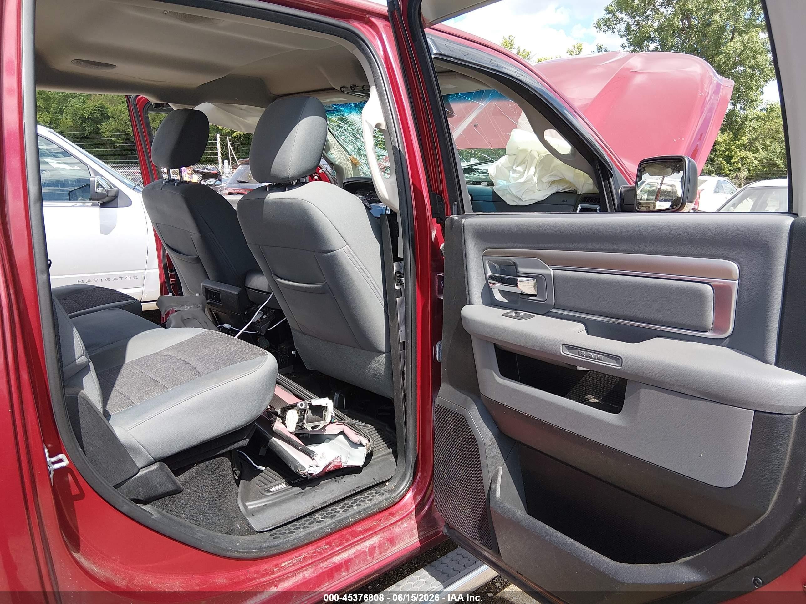 2014 Ram 1500 Big Horn Red vin: 1C6RR7LG5ES450101