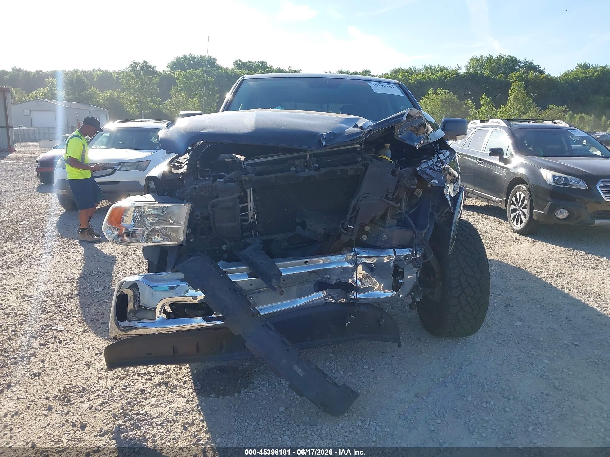 2015 Ram 1500 Outdoorsman Black vin: 1C6RR7LG5FS626484