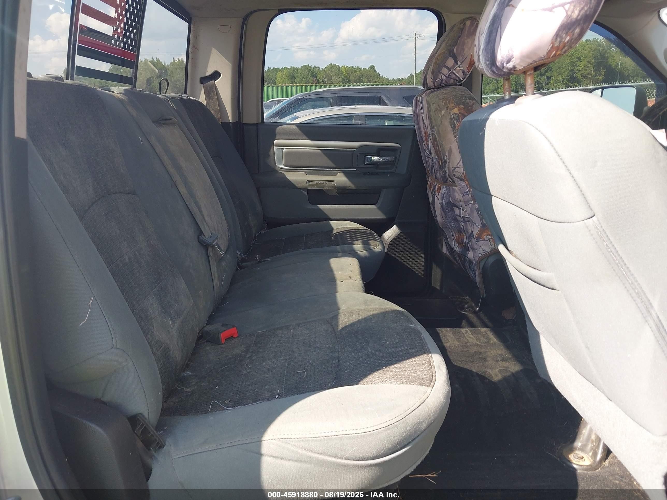 2014 Ram 1500 Big Horn Серебряный vin: 1C6RR7LG6ES106342