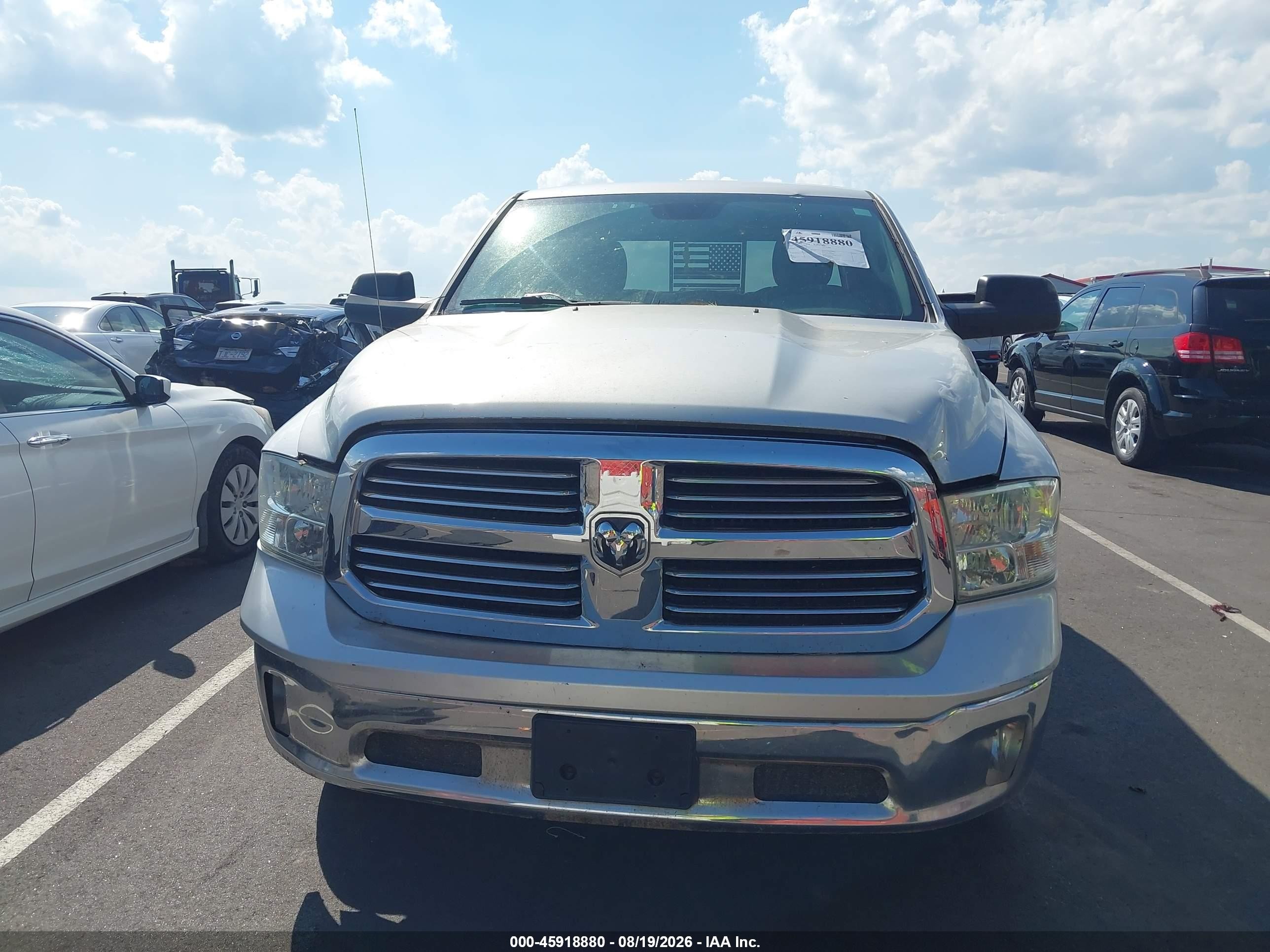 2014 Ram 1500 Big Horn Серебряный vin: 1C6RR7LG6ES106342