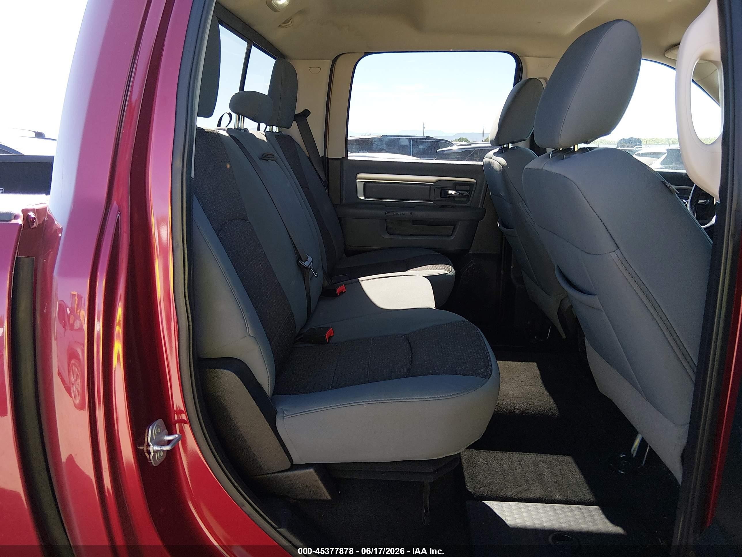 2013 Ram 1500 Slt Red vin: 1C6RR7LG7DS682469