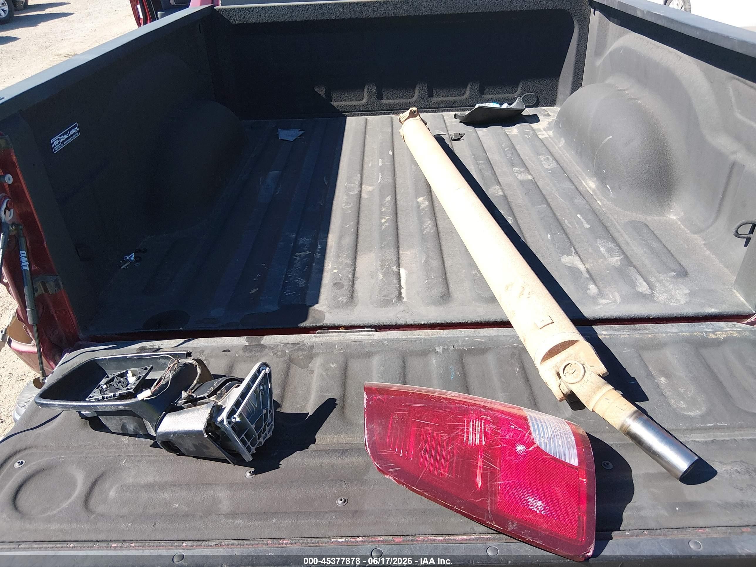 2013 Ram 1500 Slt Red vin: 1C6RR7LG7DS682469