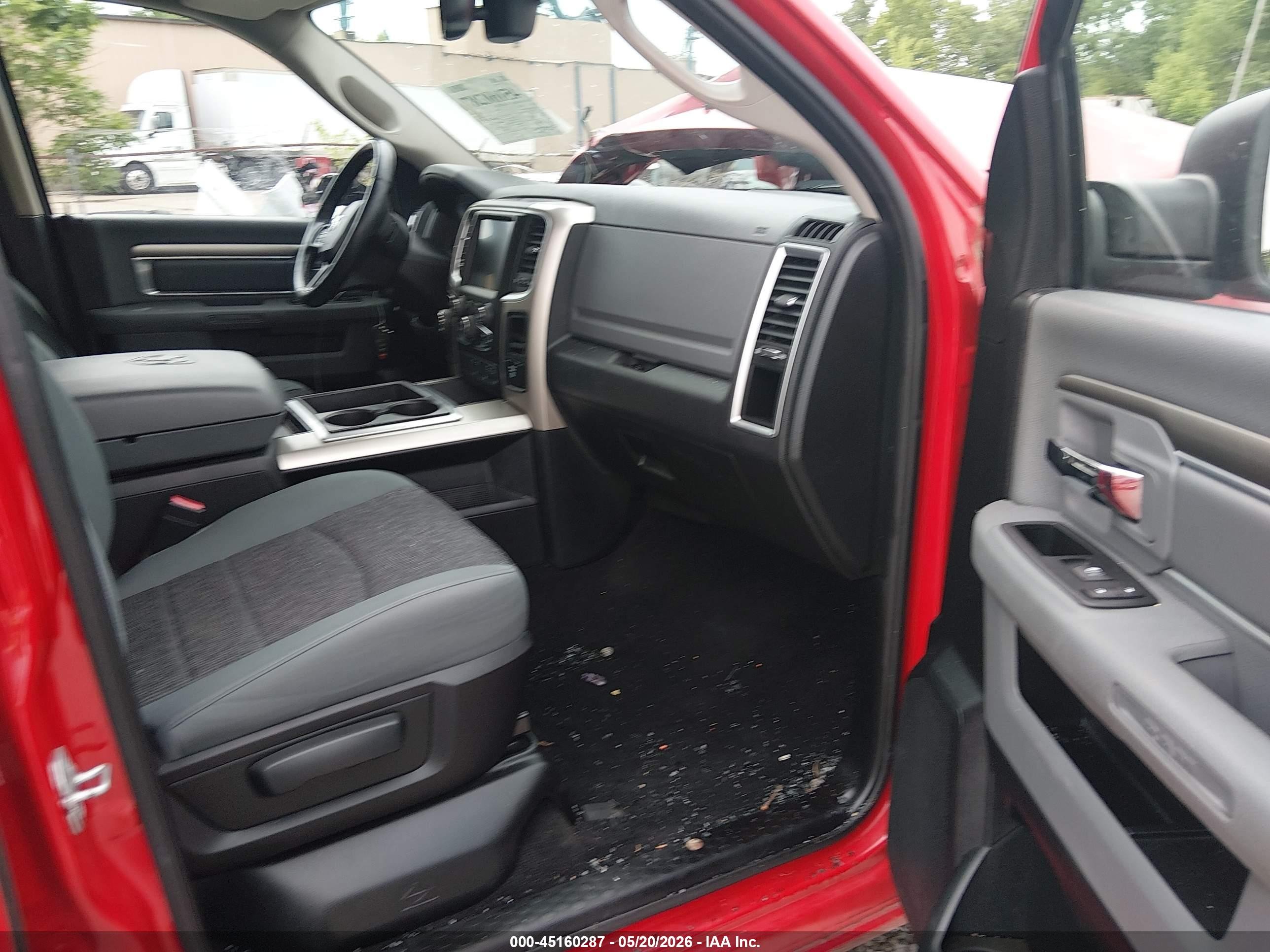 2015 Ram 1500 Big Horn Red vin: 1C6RR7LG7FS713500