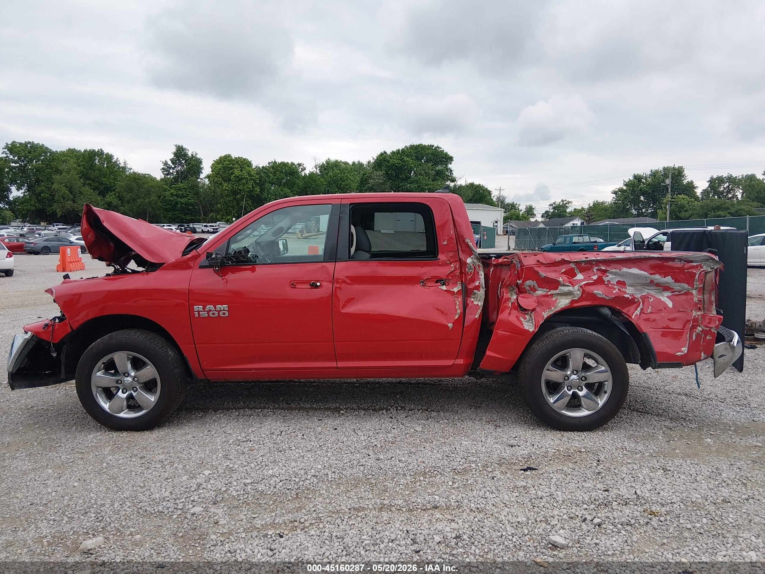 2015 Ram 1500 Big Horn Red vin: 1C6RR7LG7FS713500