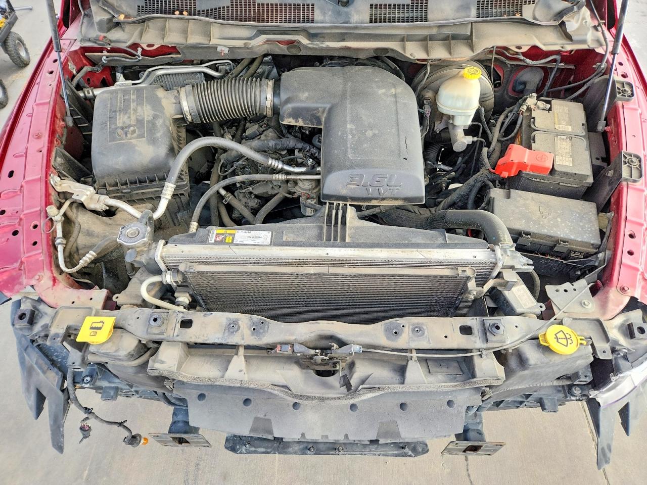 2015 Ram 1500 Slt Red vin: 1C6RR7LG7FS741152