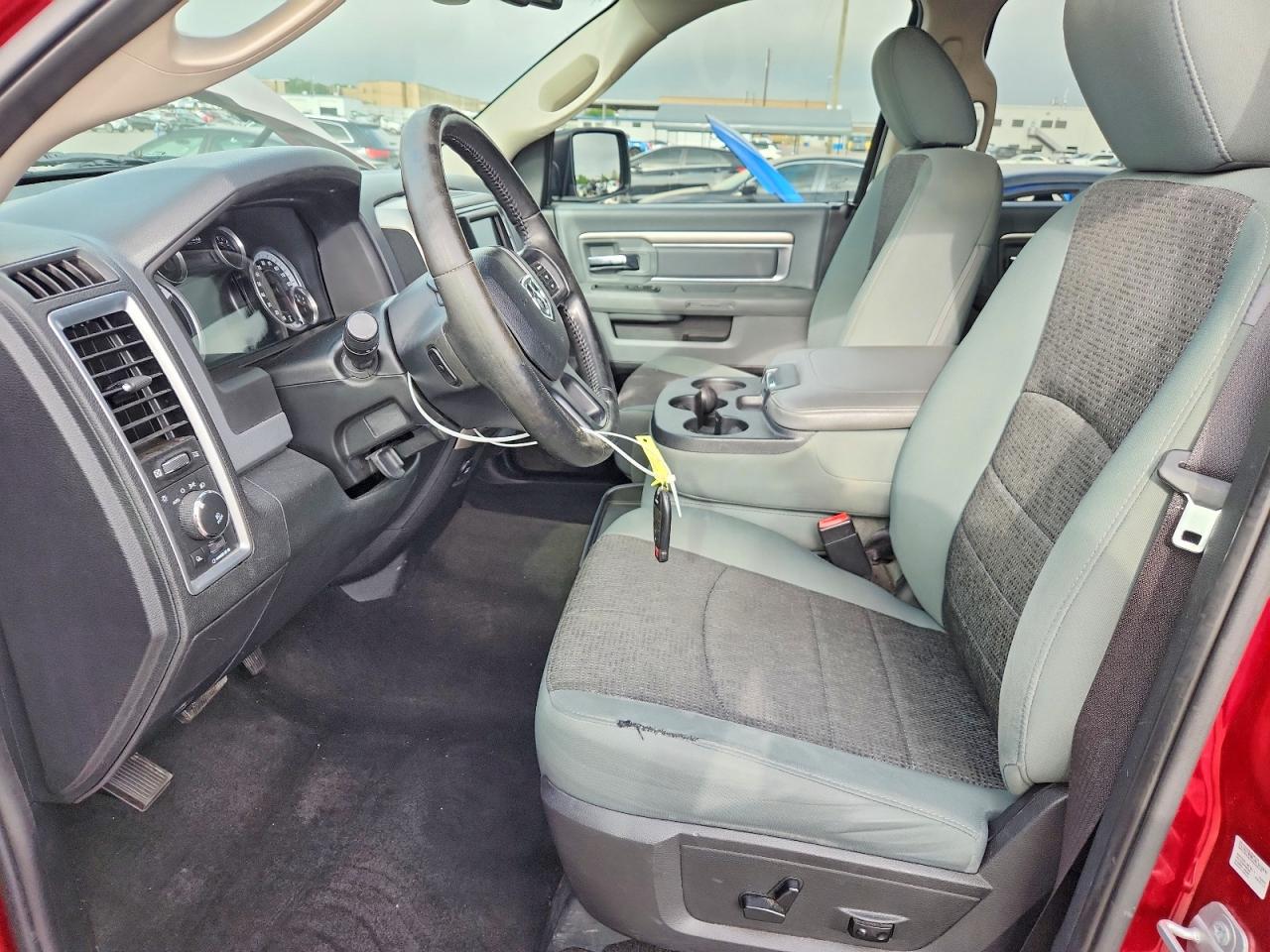 2015 Ram 1500 Slt Red vin: 1C6RR7LG7FS741152