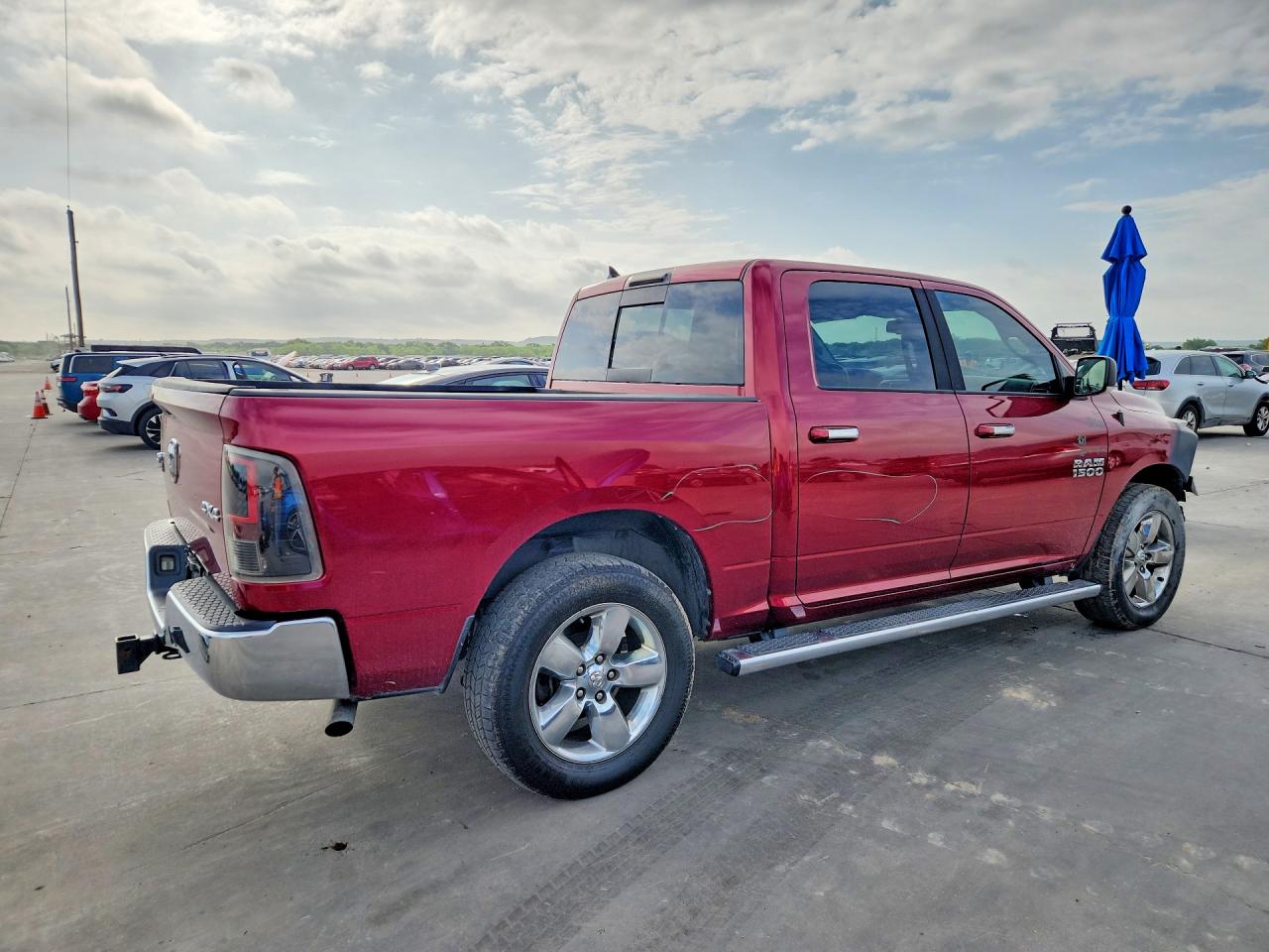 2015 Ram 1500 Slt Red vin: 1C6RR7LG7FS741152