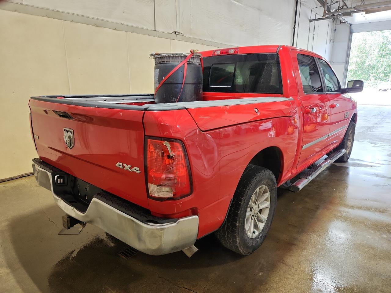 2014 Ram 1500 Slt Red vin: 1C6RR7LG8ES120520 Damage: Right Front Tire, Worn, Replacement Required