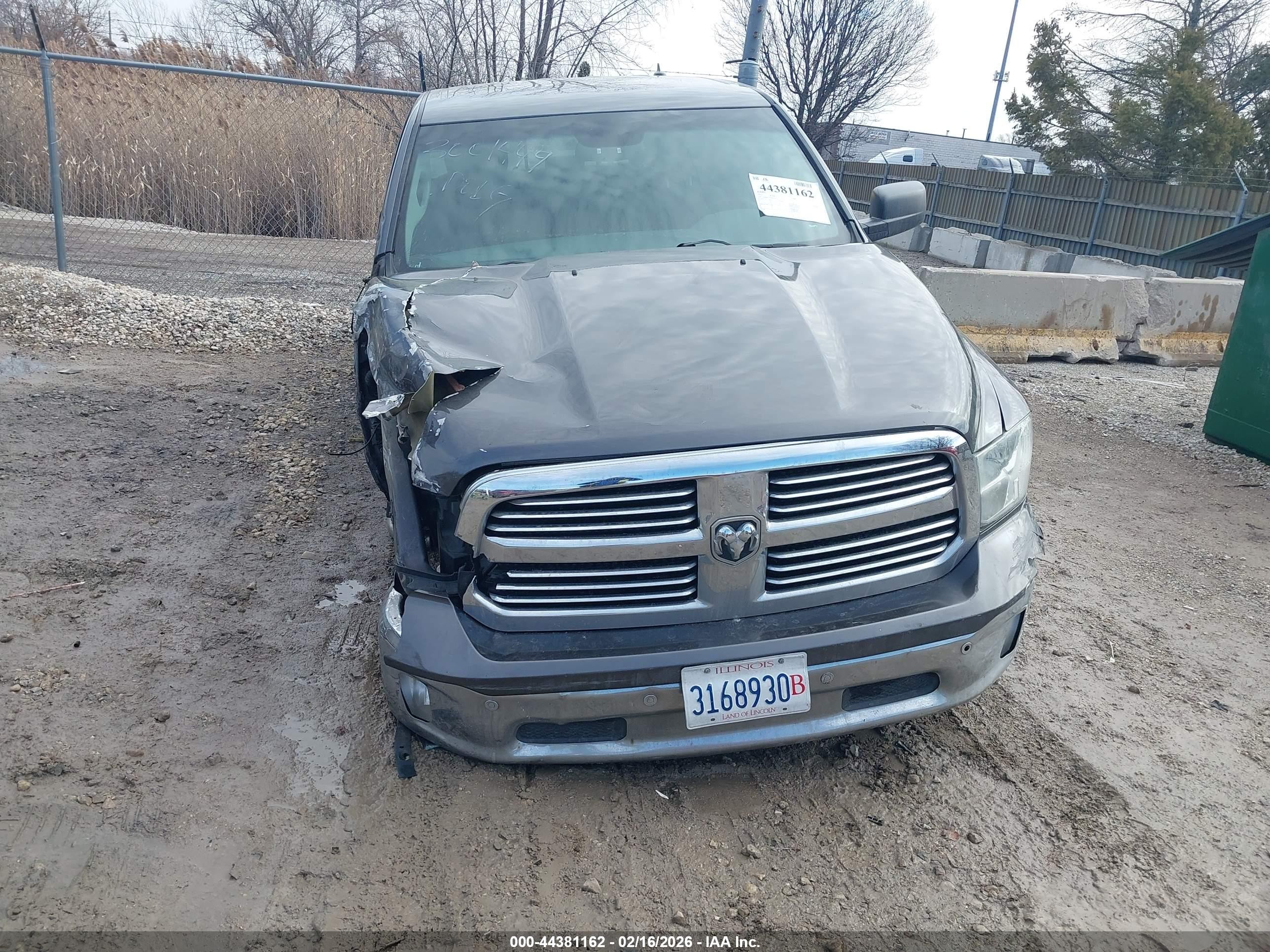 2014 Ram 1500 Gray vin: 1C6RR7LG9ES276310