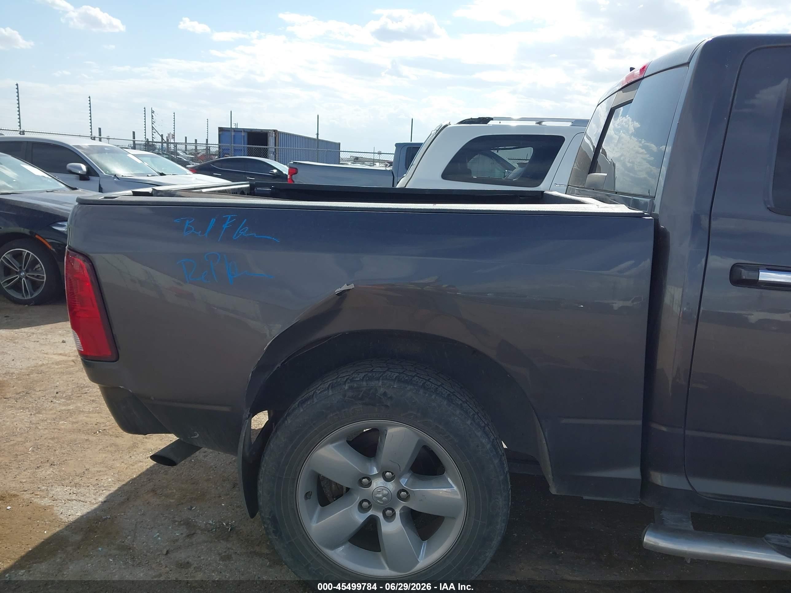 2015 Ram 1500 Big Horn Gray vin: 1C6RR7LGXFS727780