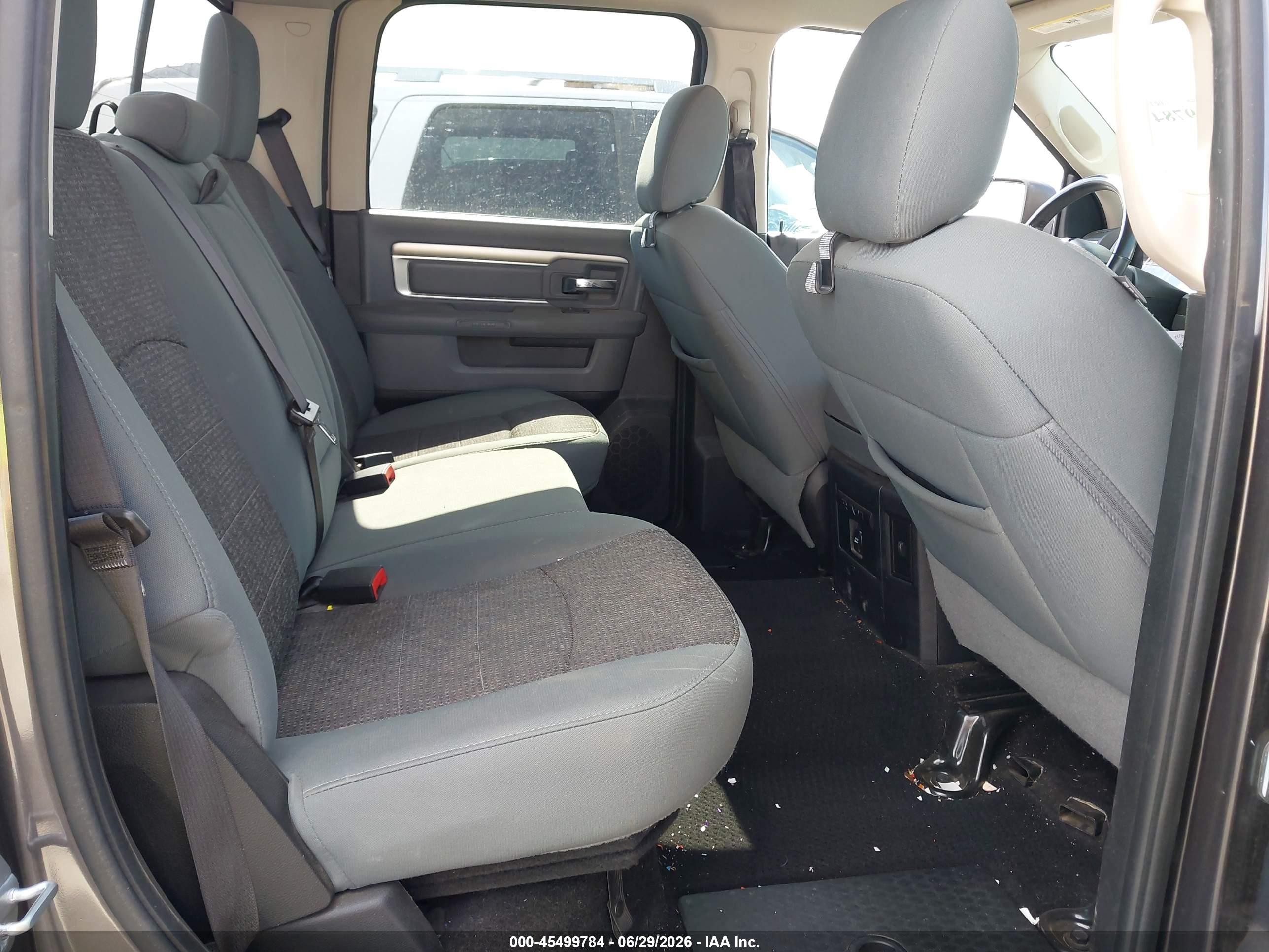 2015 Ram 1500 Big Horn Gray vin: 1C6RR7LGXFS727780