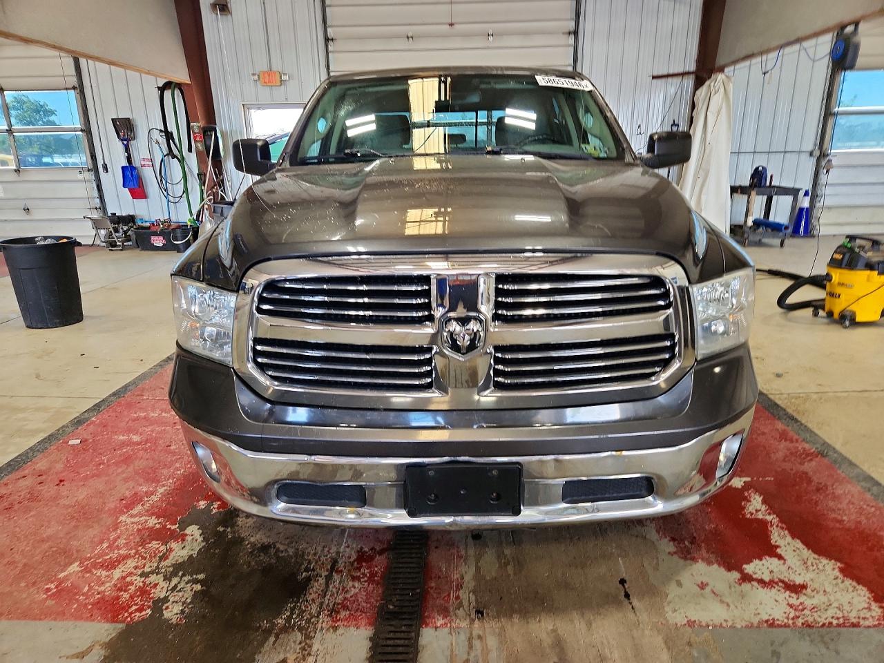 2015 Ram 1500 Slt Gray vin: 1C6RR7LGXFS732641