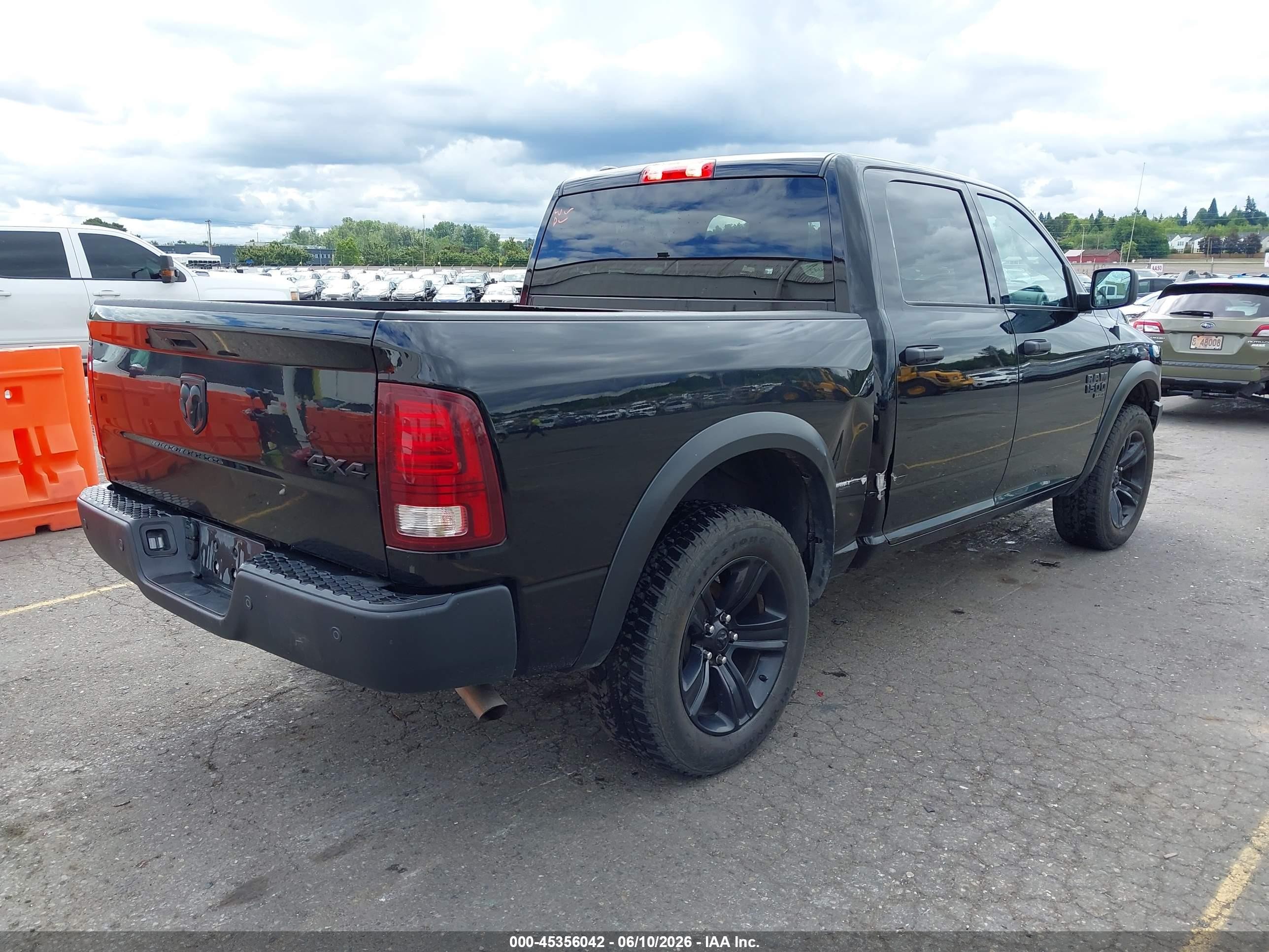 2024 Ram 1500 Classic Warlock  4x4 5'7 Box Черный vin: 1C6RR7LGXRS157753