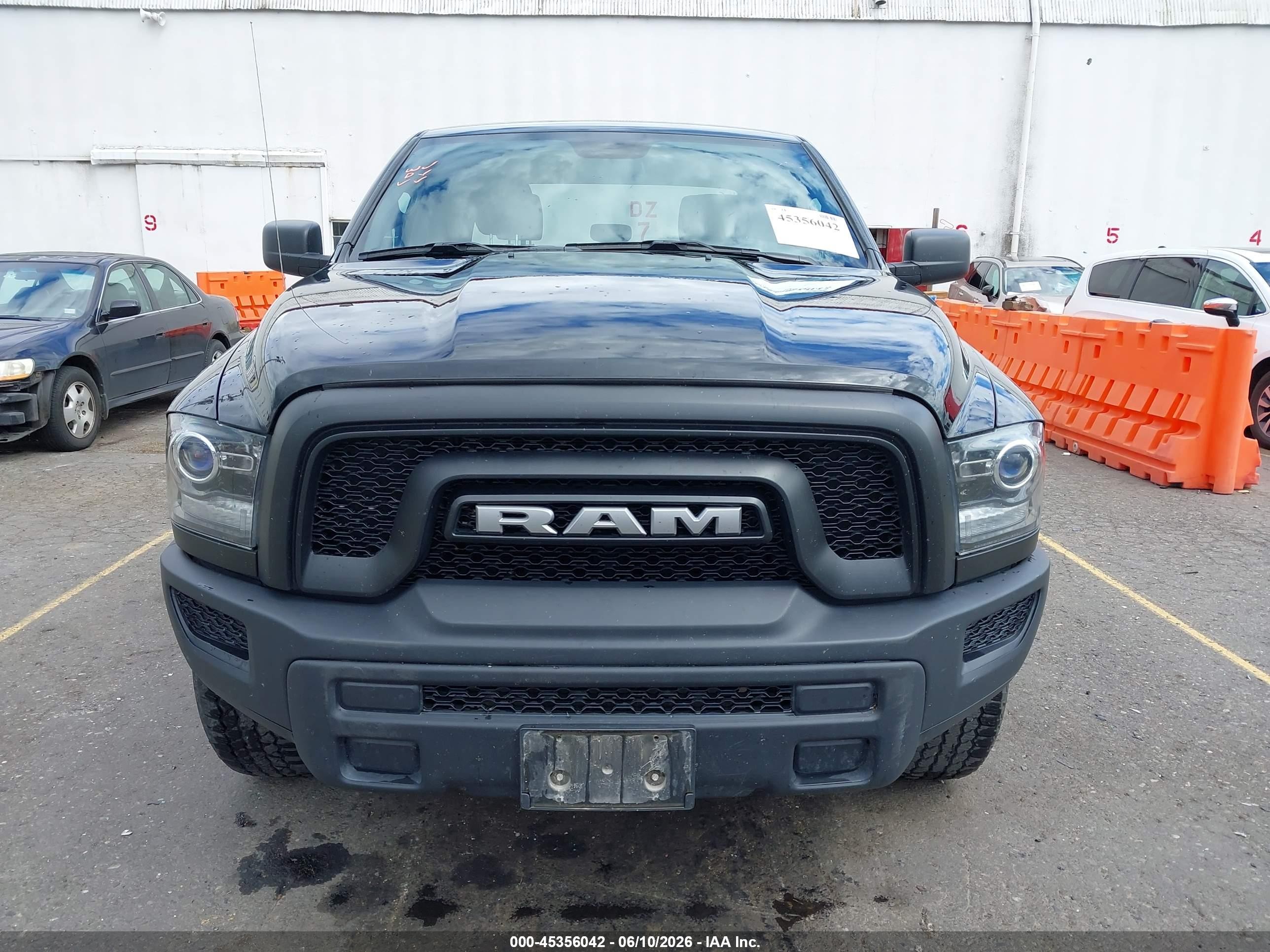 2024 Ram 1500 Classic Warlock  4x4 5'7 Box Черный vin: 1C6RR7LGXRS157753
