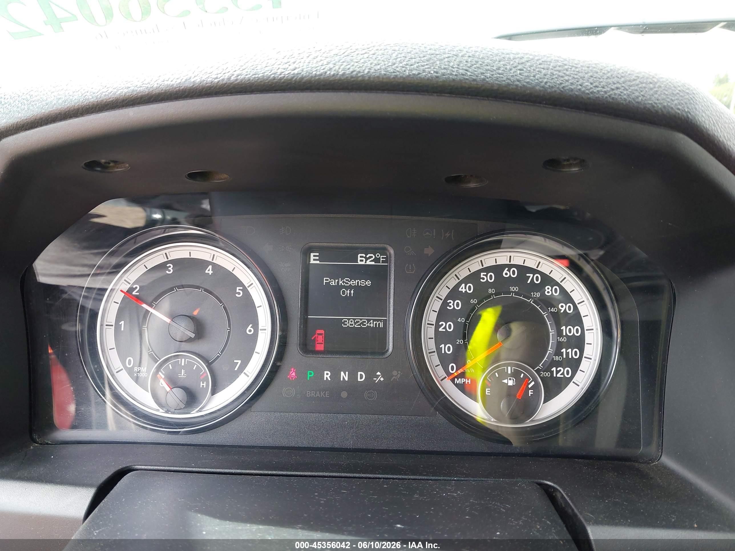 2024 Ram 1500 Classic Warlock  4x4 5'7 Box Черный vin: 1C6RR7LGXRS157753