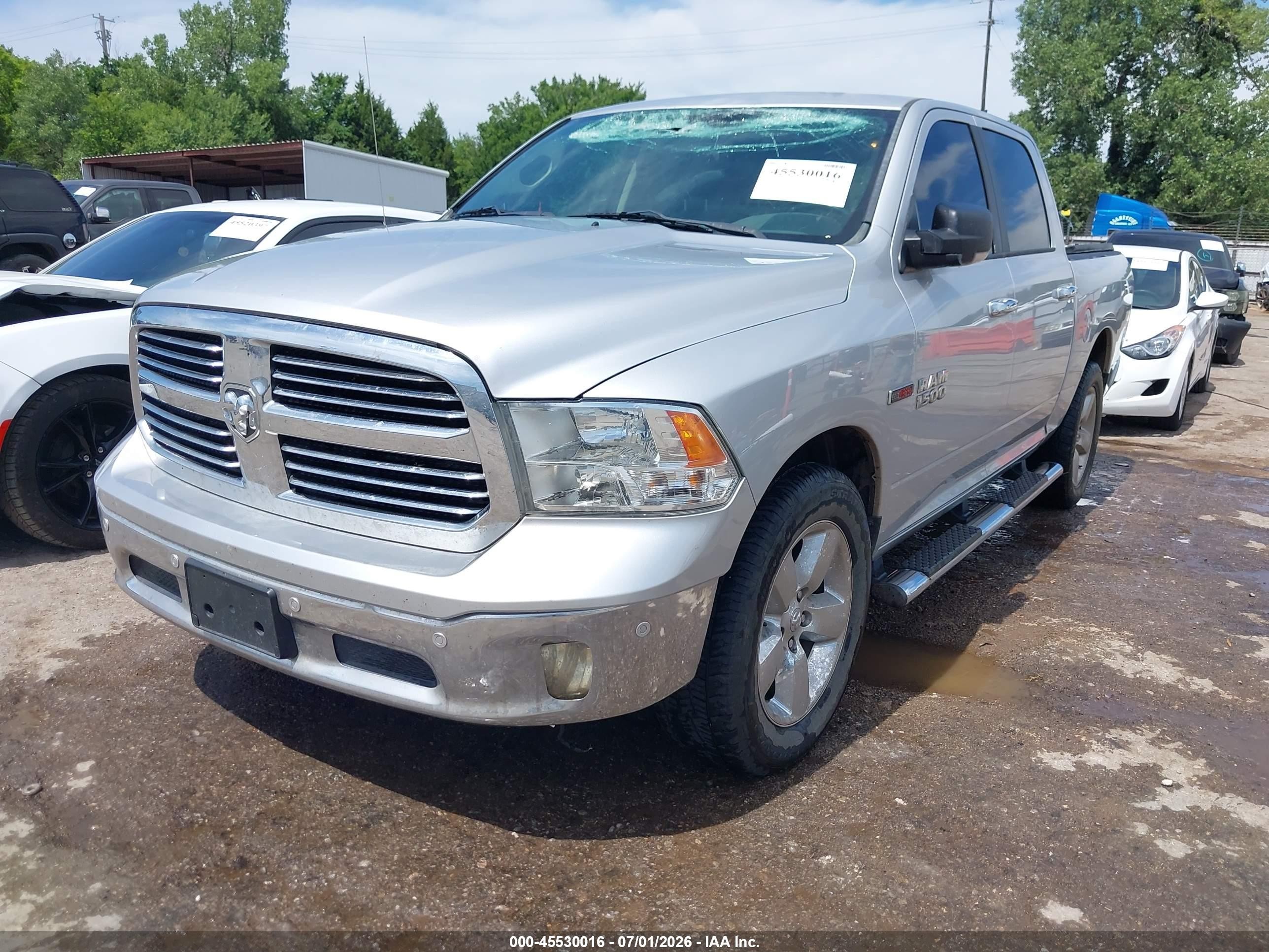 2015 Ram 1500 Big Horn Серебряный vin: 1C6RR7LM0FS712243