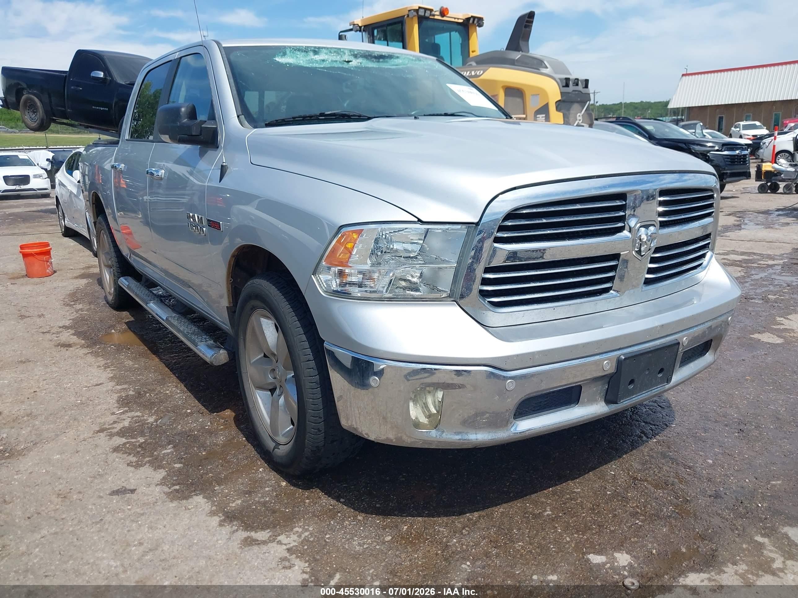2015 Ram 1500 Big Horn Серебряный vin: 1C6RR7LM0FS712243