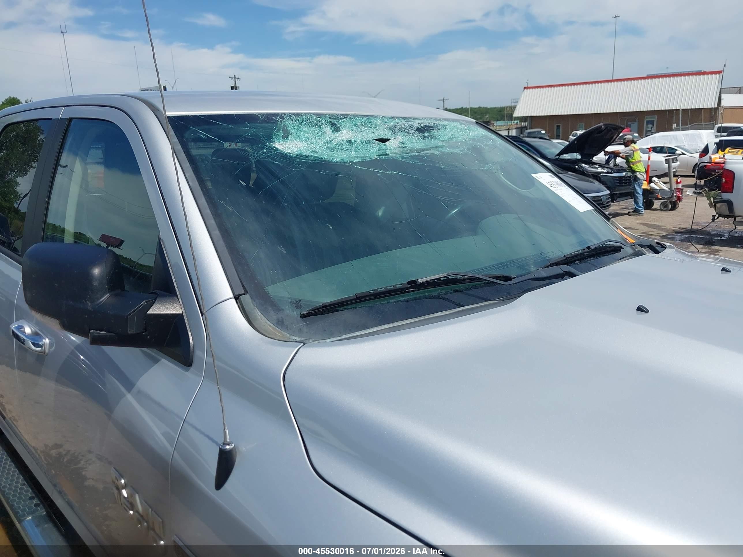 2015 Ram 1500 Big Horn Серебряный vin: 1C6RR7LM0FS712243