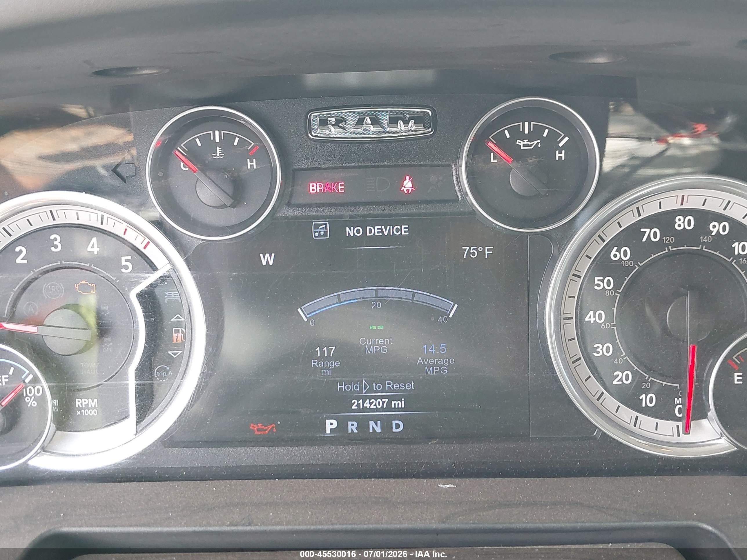 2015 Ram 1500 Big Horn Серебряный vin: 1C6RR7LM0FS712243
