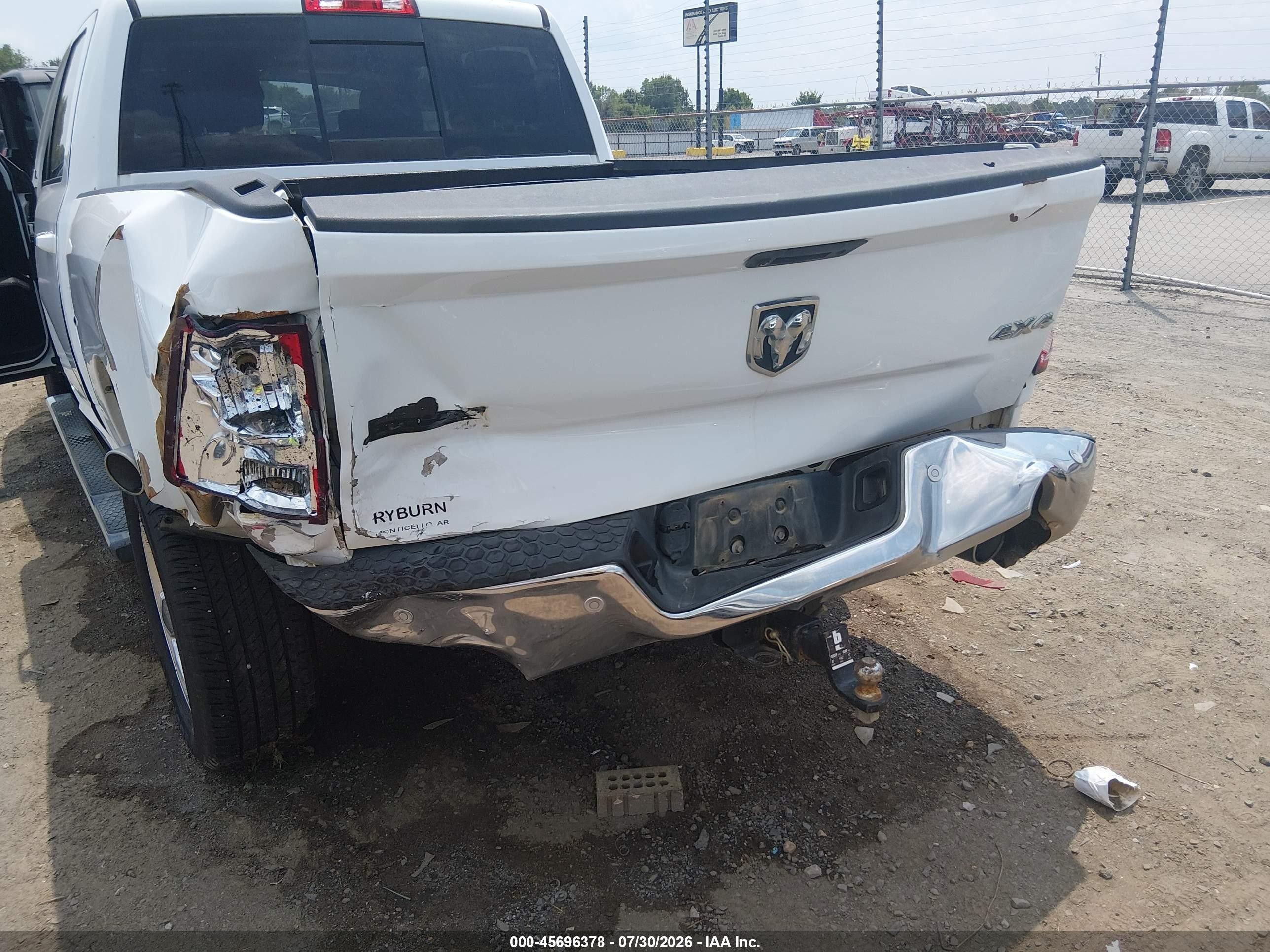 2015 Ram 1500 Big Horn White vin: 1C6RR7LM1FS610420