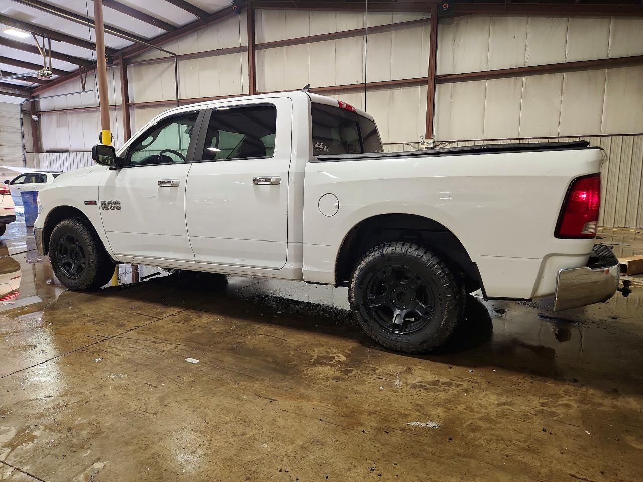 2015 Ram 1500 Slt White vin: 1C6RR7LM2FS610491