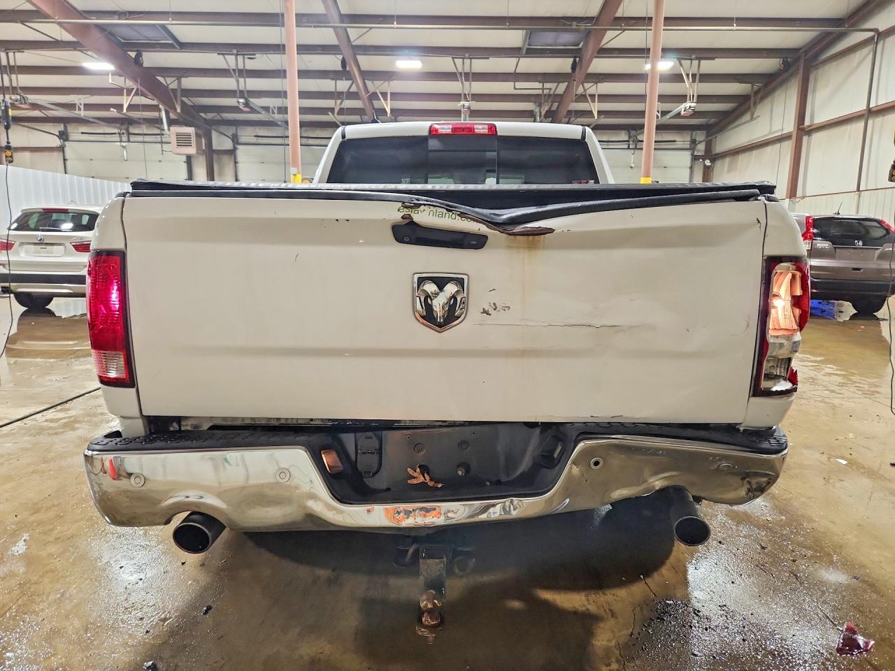 2015 Ram 1500 Slt White vin: 1C6RR7LM2FS610491