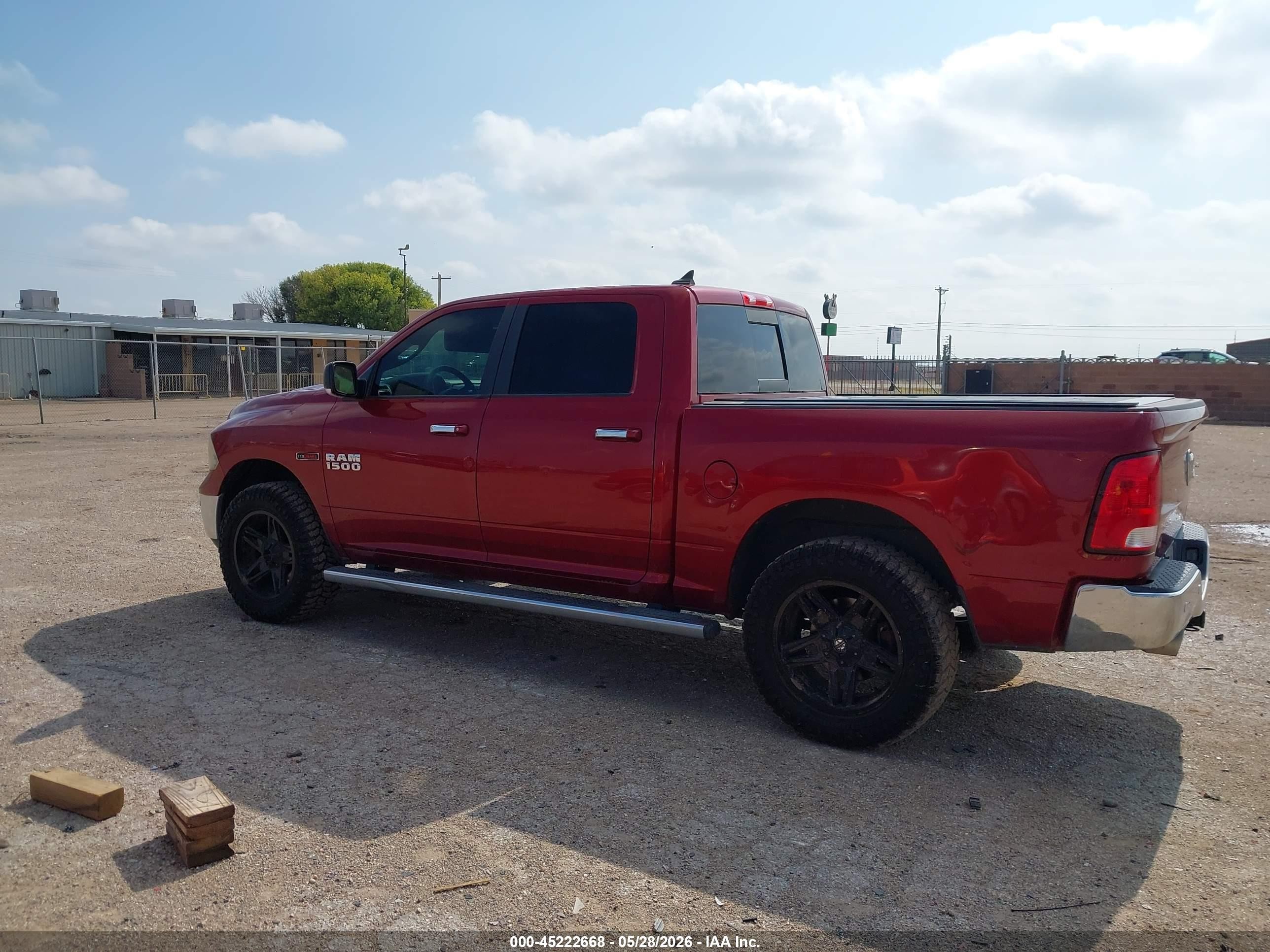 2015 Ram 1500 Lone Star Maroon vin: 1C6RR7LM2FS672456