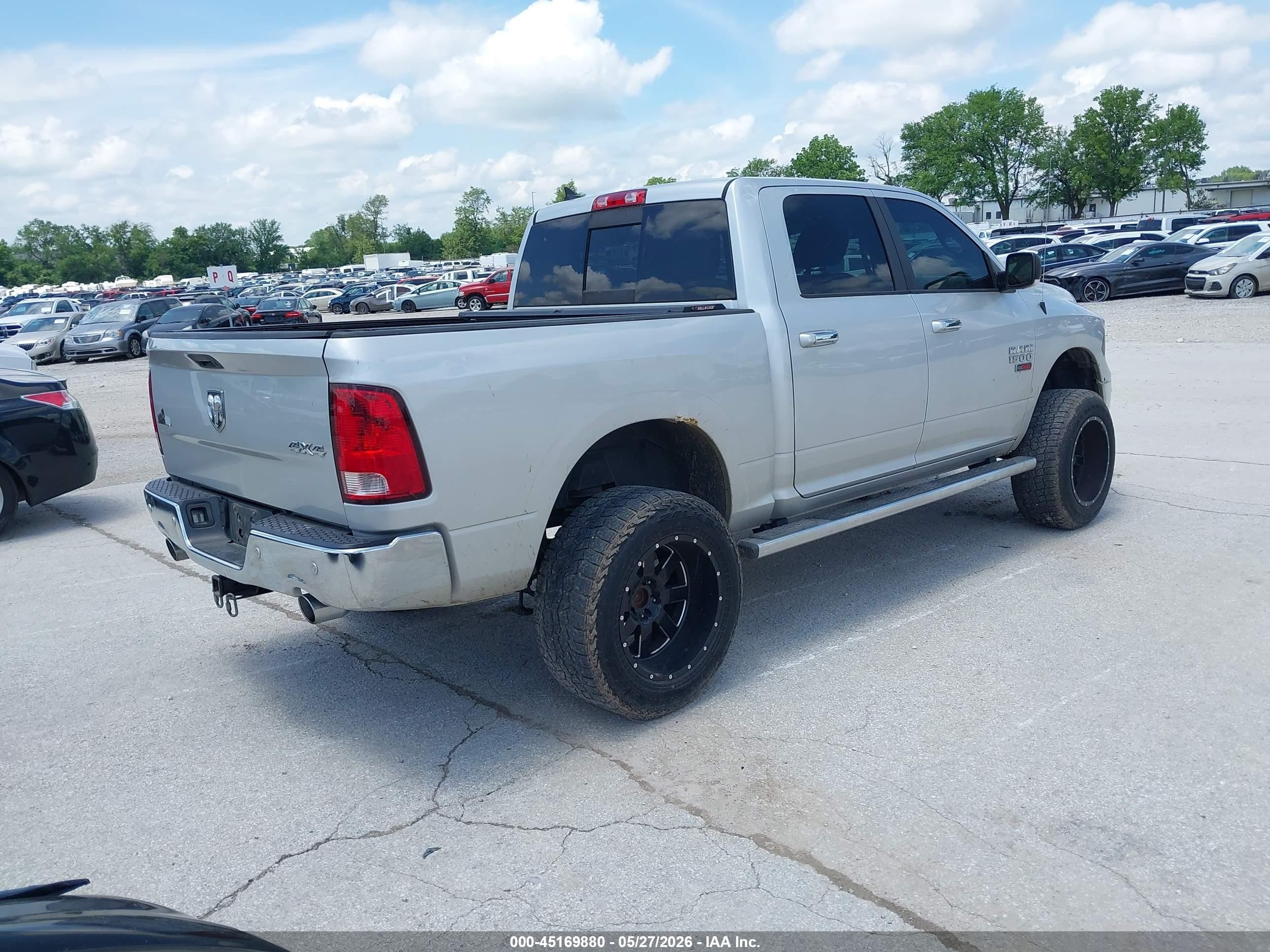 2014 Ram 1500 Big Horn Silver vin: 1C6RR7LM4ES288287