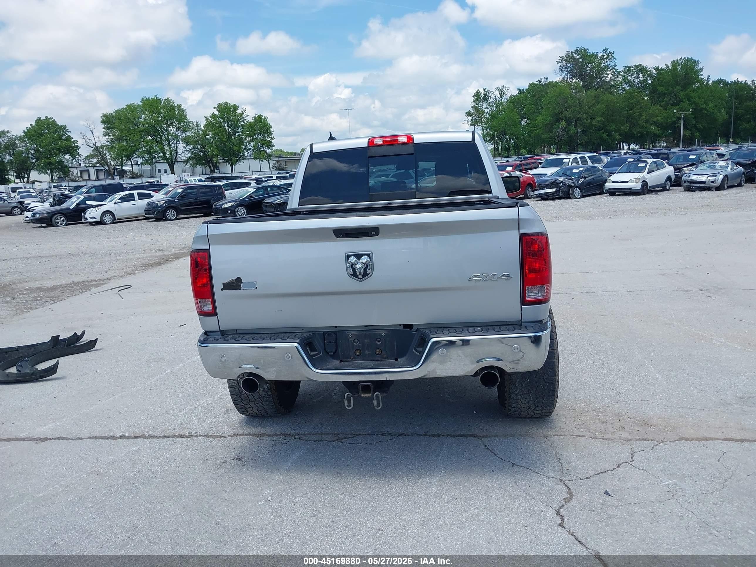 2014 Ram 1500 Big Horn Silver vin: 1C6RR7LM4ES288287