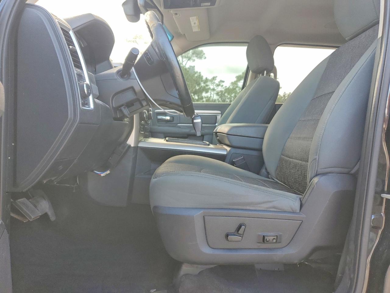 2015 Ram 1500 Slt Черный vin: 1C6RR7LM7FS637847