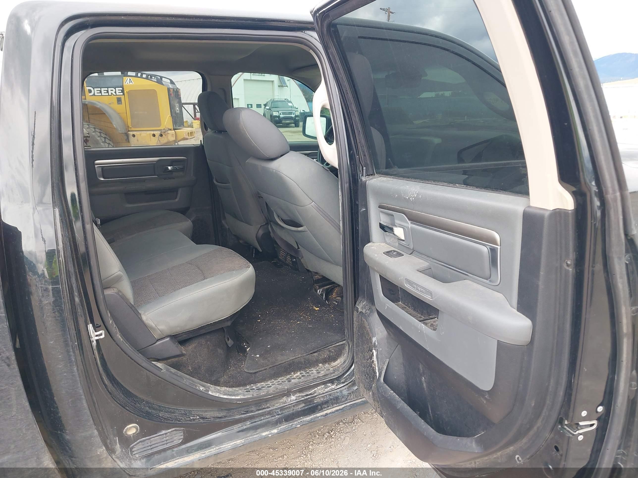 2016 Ram 1500 Big Horn Black vin: 1C6RR7LM8GS205351