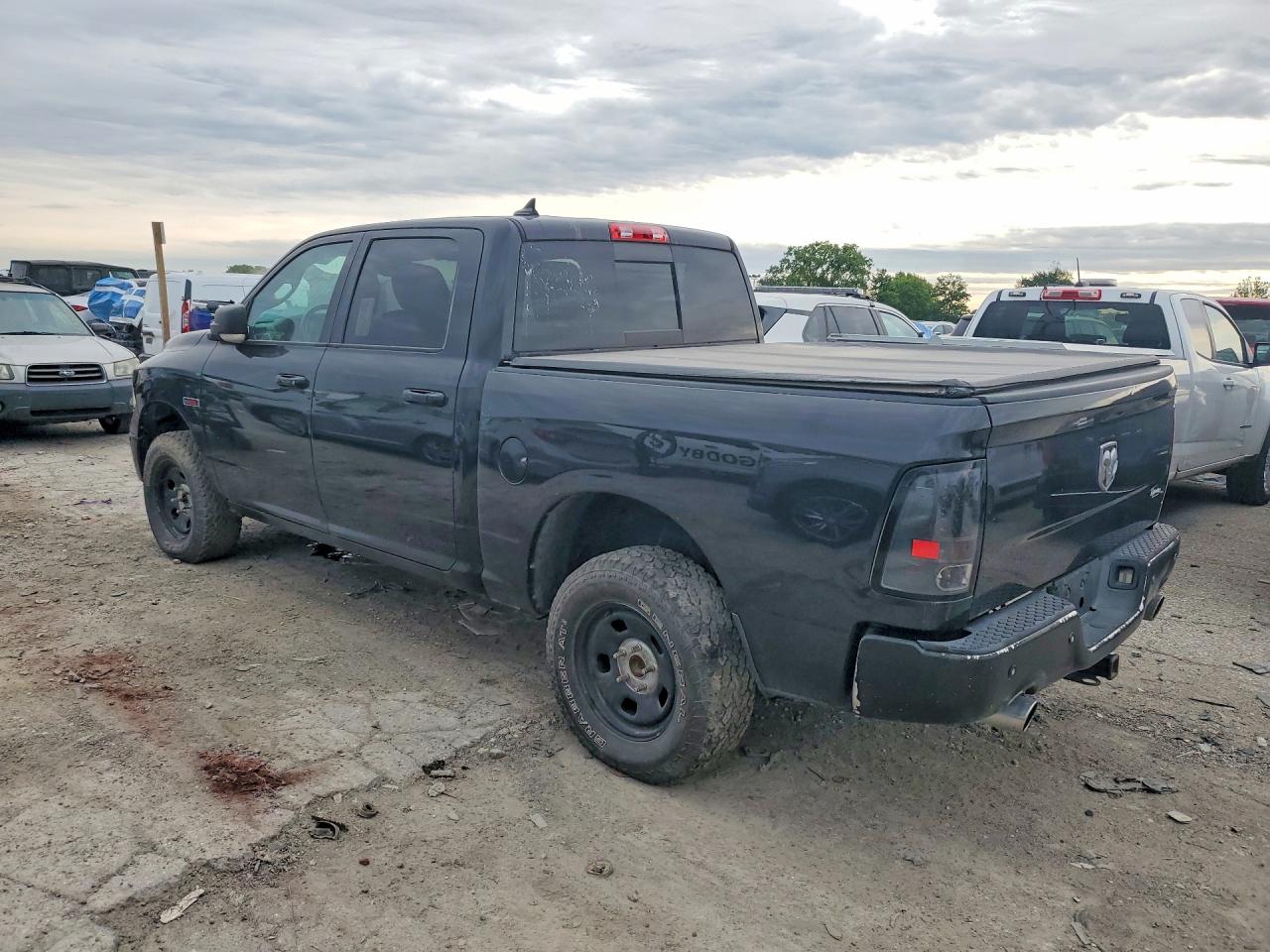 2016 Ram 1500 Slt Черный vin: 1C6RR7LM9GS123256