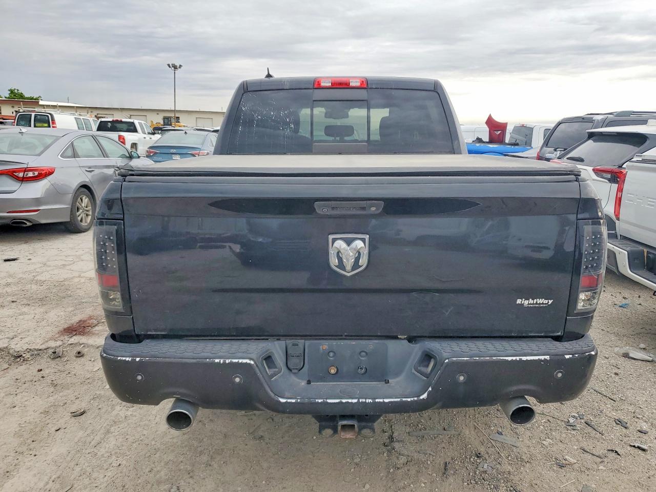 2016 Ram 1500 Slt Черный vin: 1C6RR7LM9GS123256