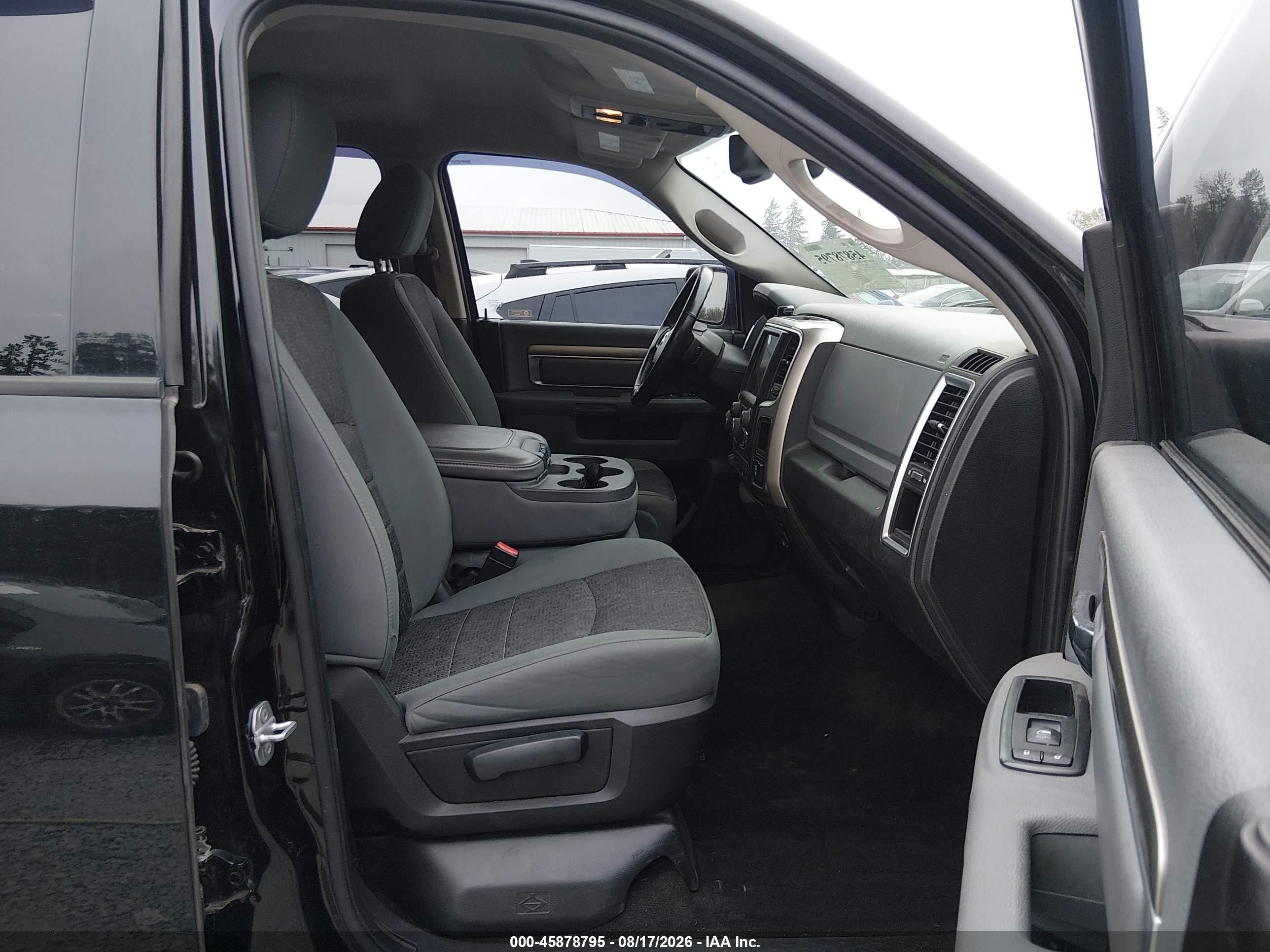 2015 Ram 1500 Big Horn Черный vin: 1C6RR7LMXFS543414