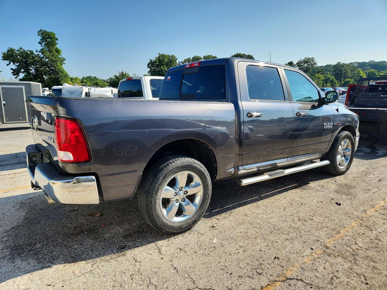2015 Ram 1500 Slt Серый vin: 1C6RR7LMXFS562819