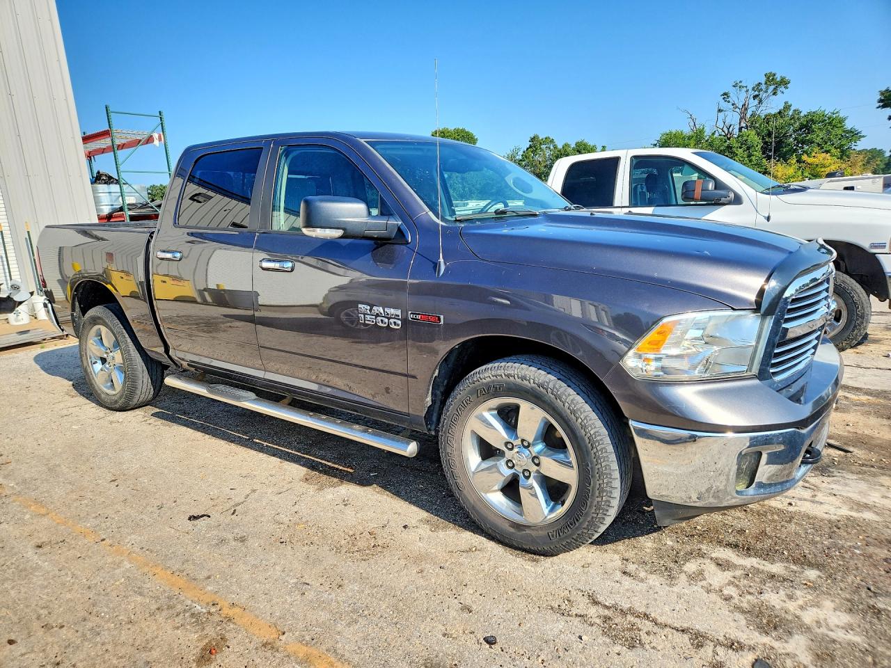 2015 Ram 1500 Slt Серый vin: 1C6RR7LMXFS562819