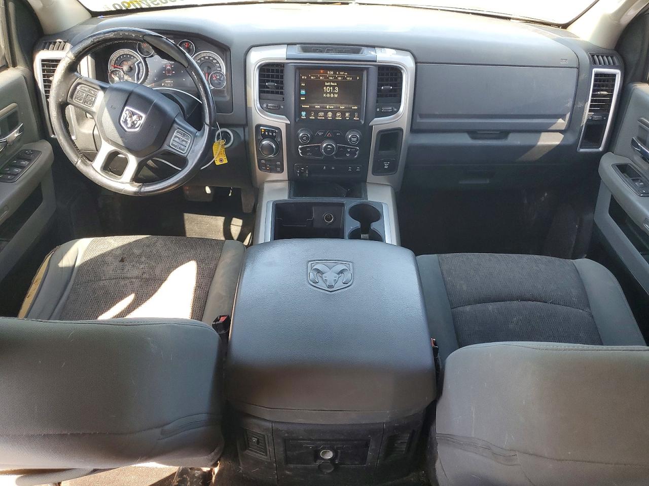 2015 Ram 1500 Slt White vin: 1C6RR7LT0FS717952