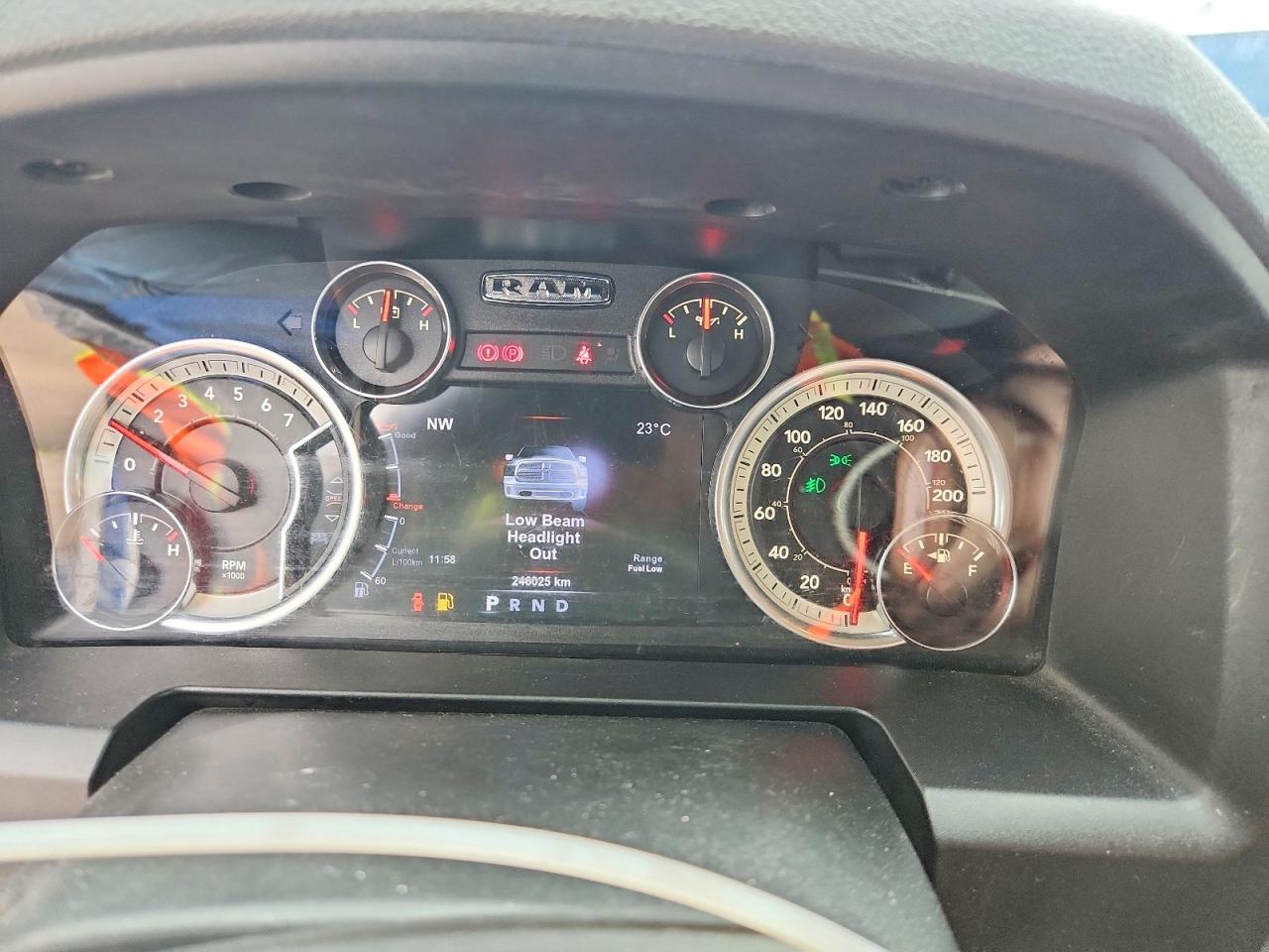 2017 Ram 1500 Slt Burgundy vin: 1C6RR7LT0HS649901