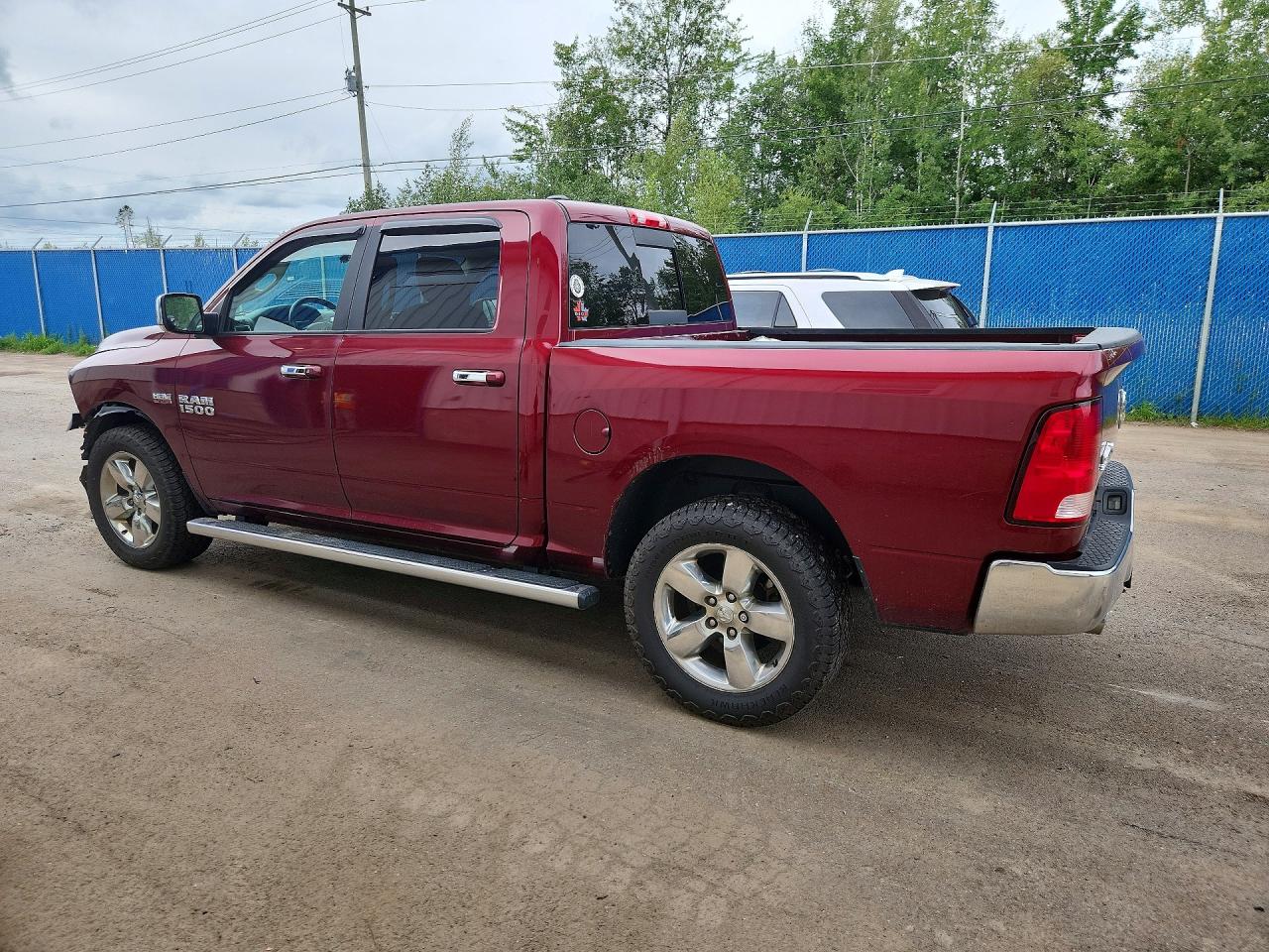 2017 Ram 1500 Slt Burgundy vin: 1C6RR7LT0HS649901