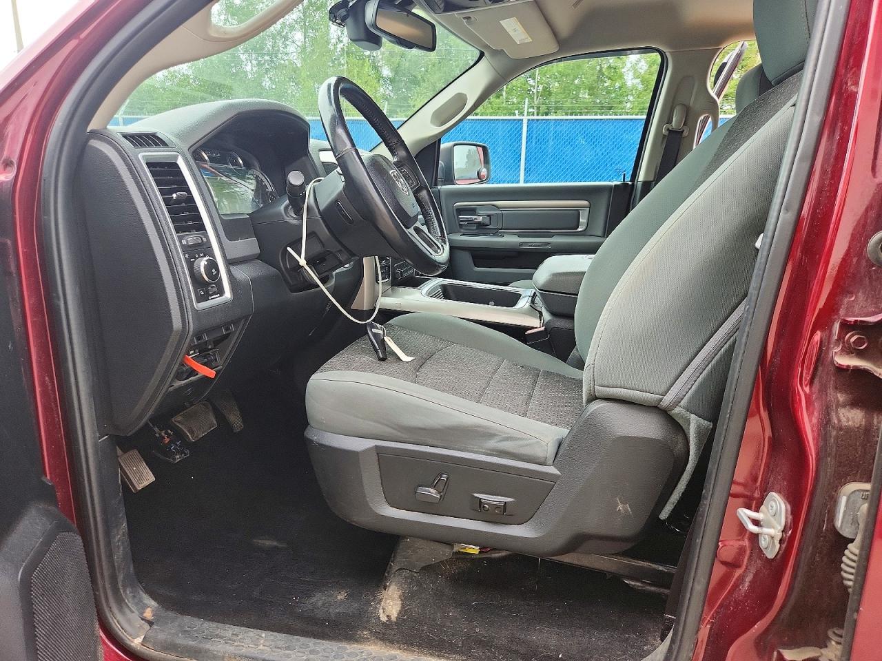 2017 Ram 1500 Slt Burgundy vin: 1C6RR7LT0HS649901