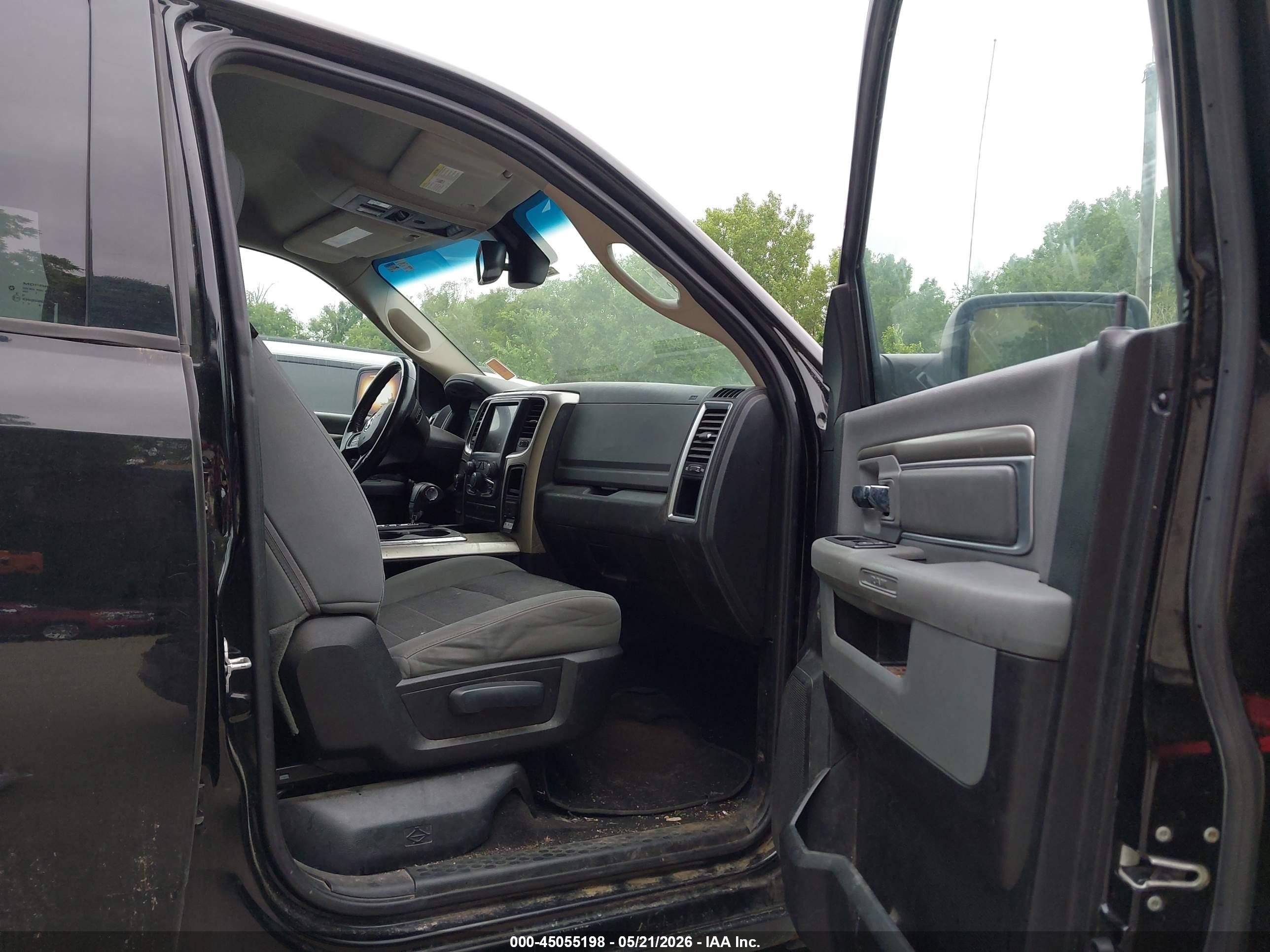 2013 Ram 1500   Black vin: 1C6RR7LT1DS559828