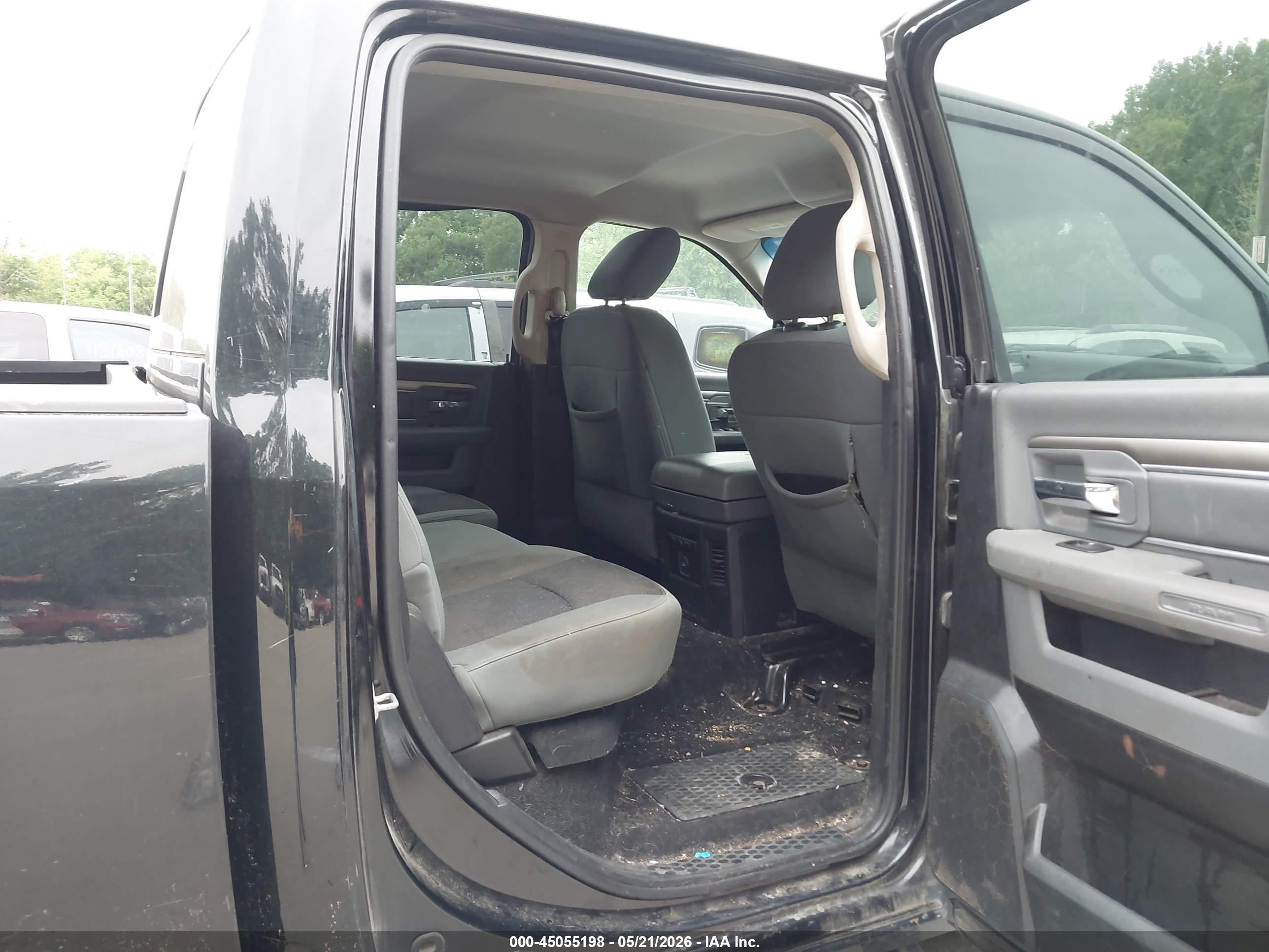 2013 Ram 1500   Black vin: 1C6RR7LT1DS559828