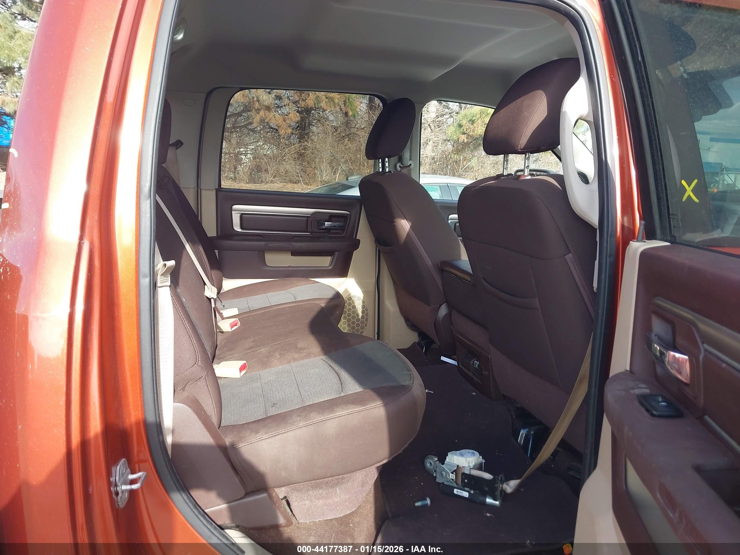 2013 Ram 1500 Big Horn Orange vin: 1C6RR7LT1DS616397