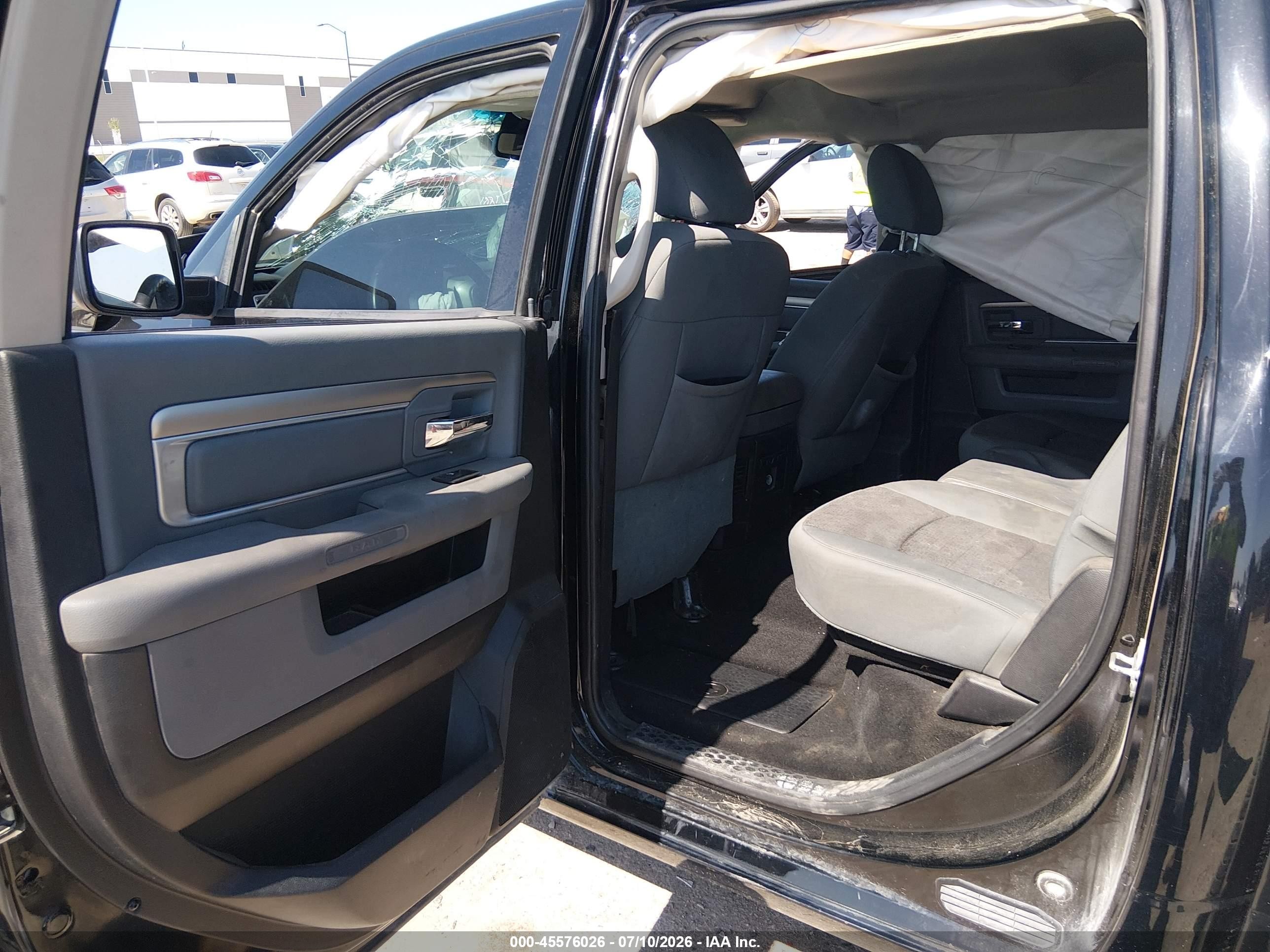 2014 Ram 1500 Big Horn Black vin: 1C6RR7LT1ES256405