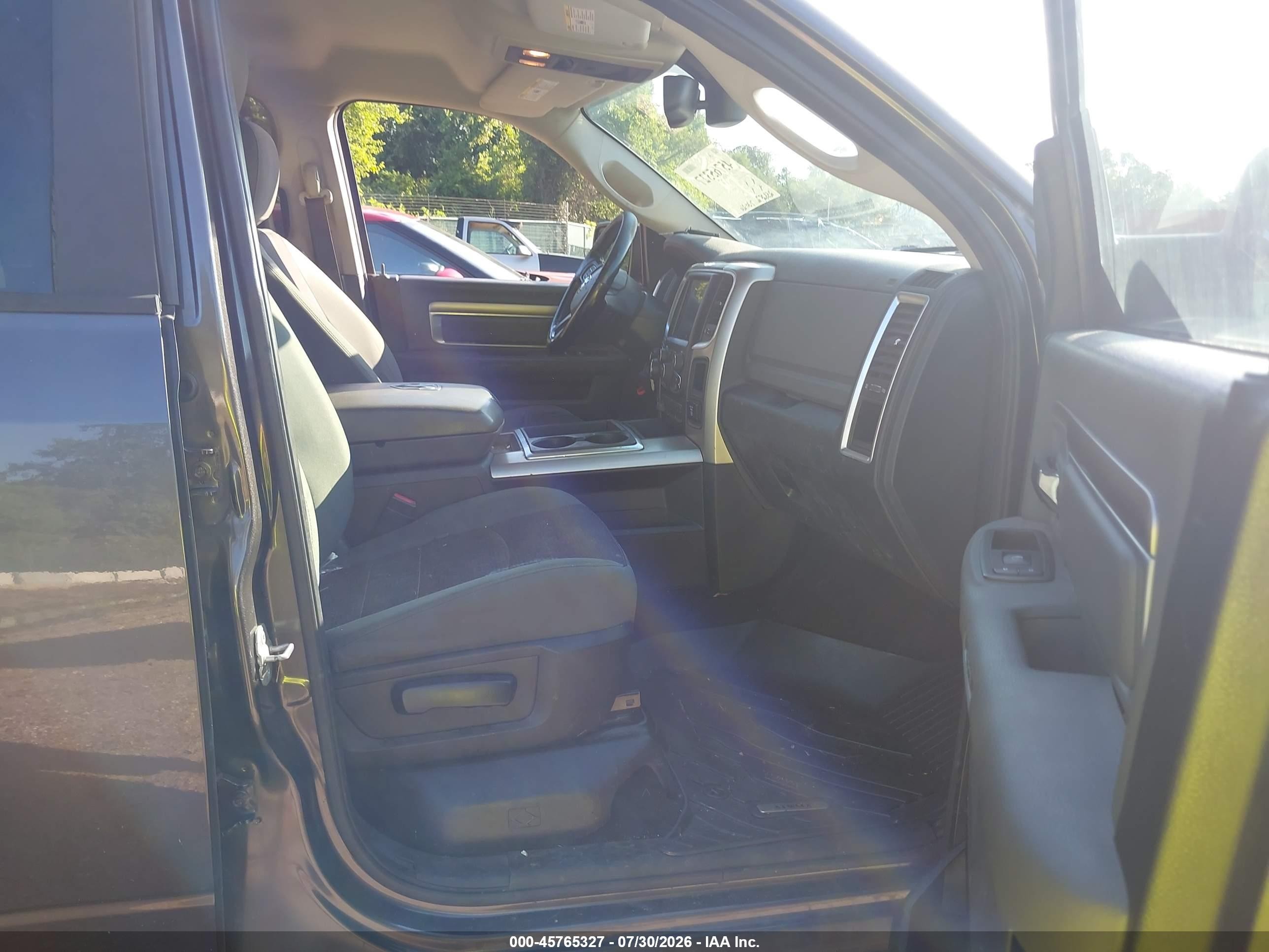 2014 Ram 1500 Big Horn Gray vin: 1C6RR7LT1ES296208