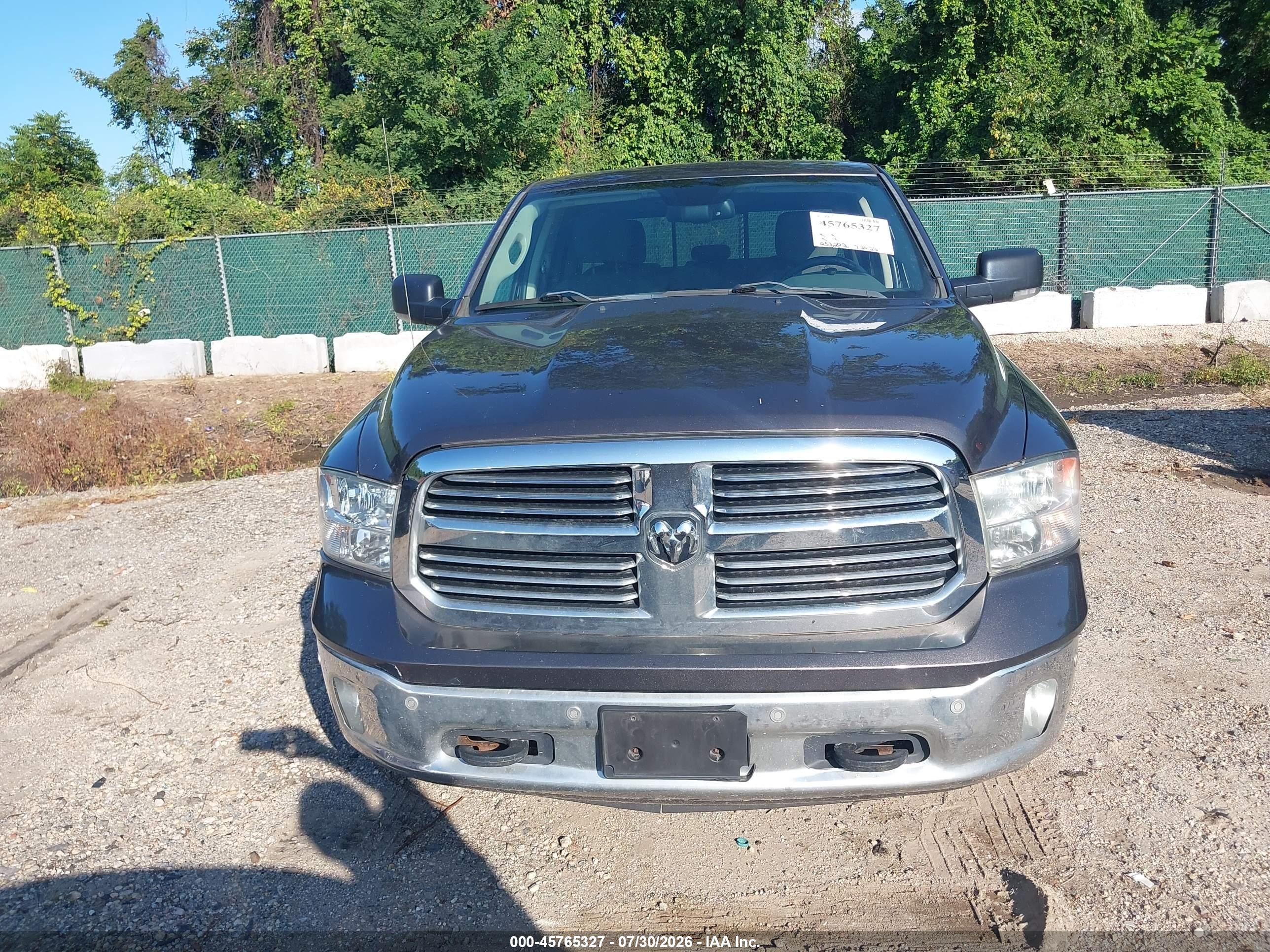 2014 Ram 1500 Big Horn Gray vin: 1C6RR7LT1ES296208